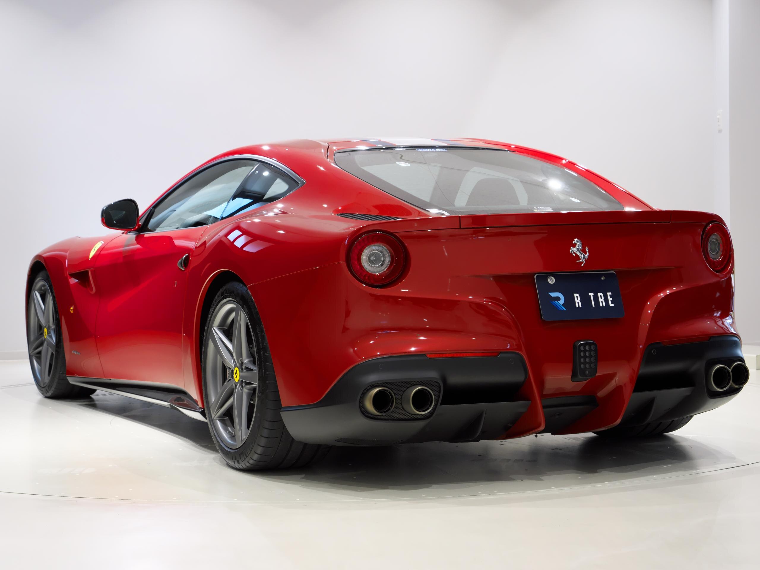 Ferrari F12 Berlinetta (photo: 6)