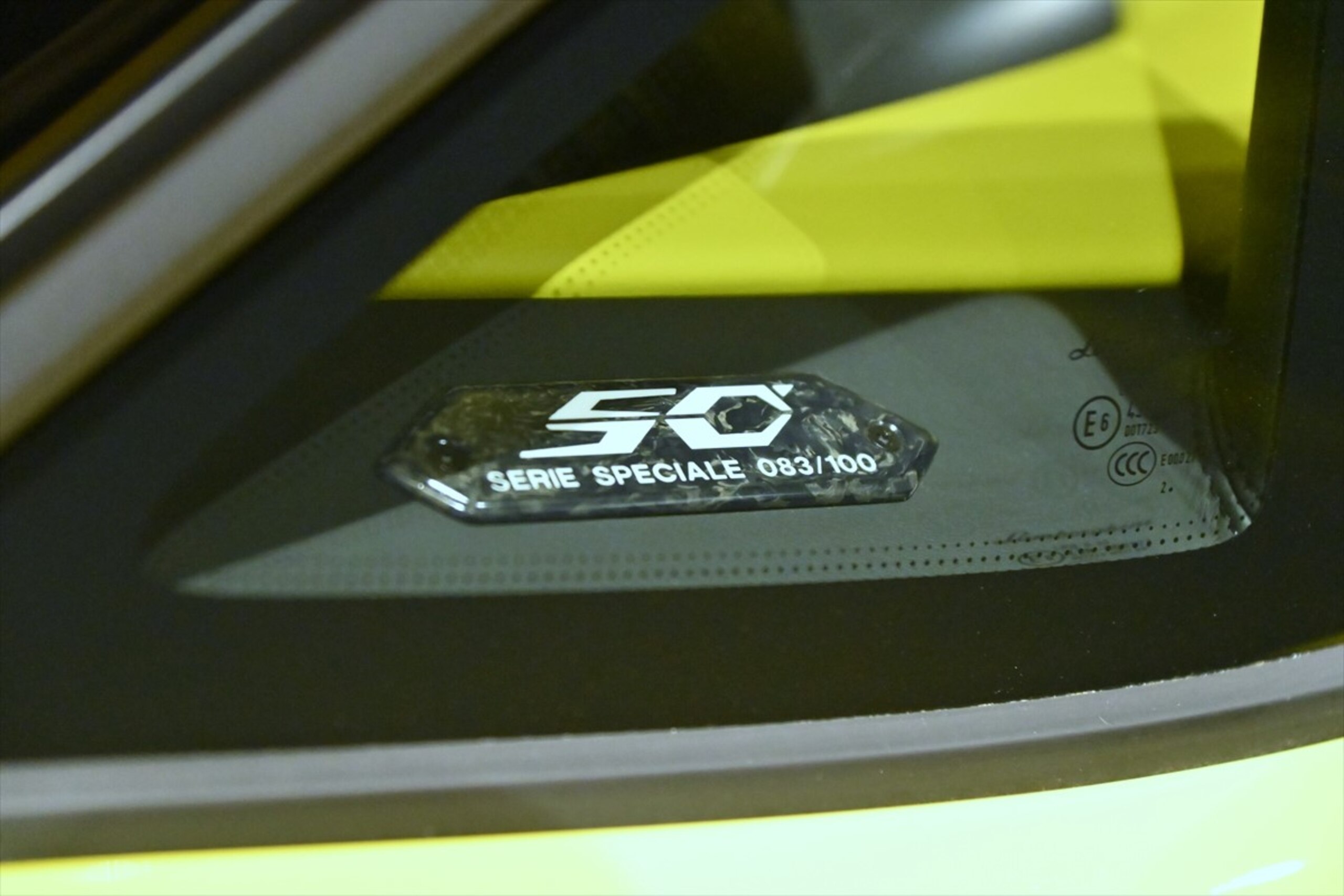 Lamborghini Aventador Roadster (photo: 19)