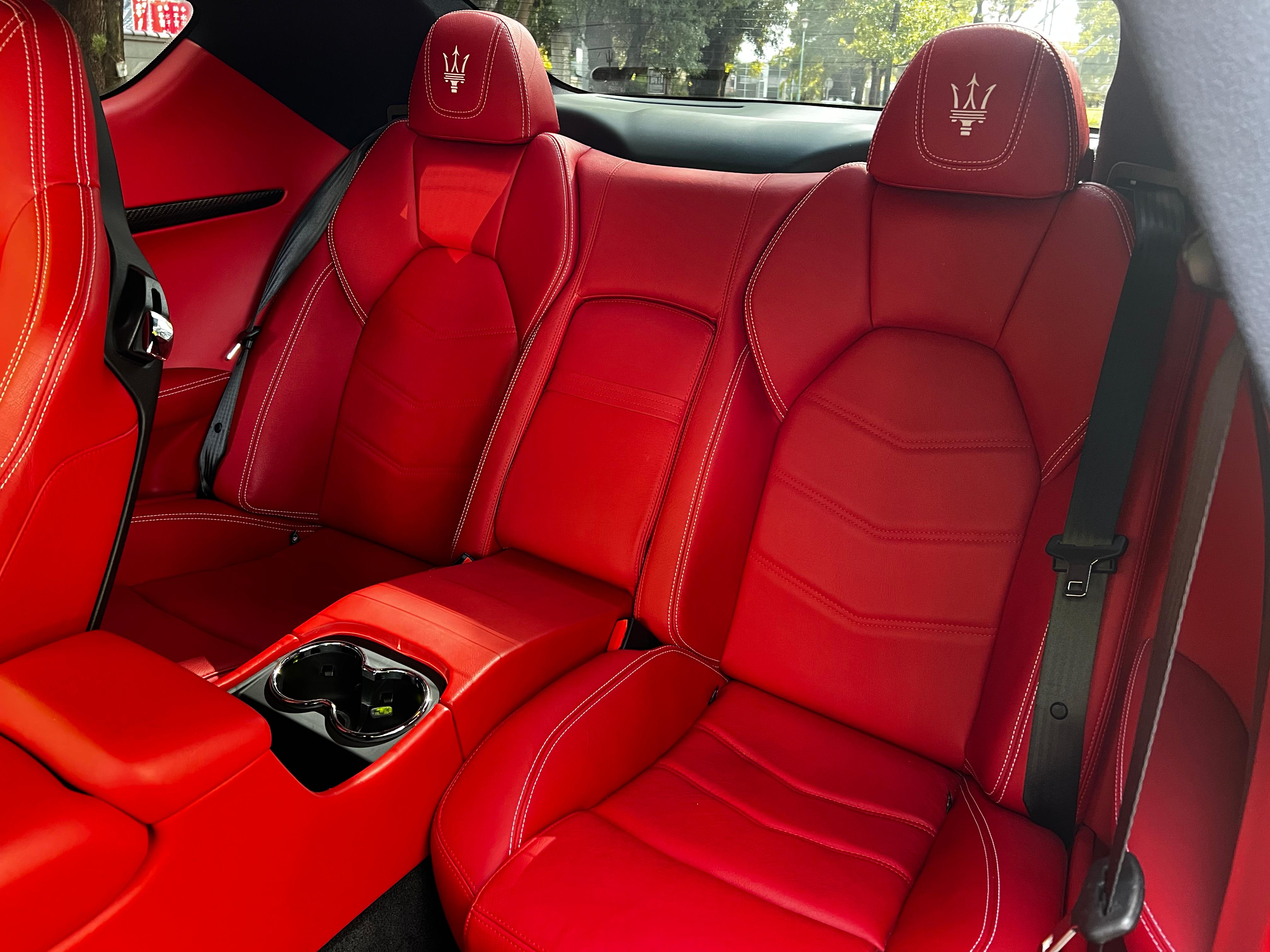 Maserati GranTurismo Sport (photo: 15)