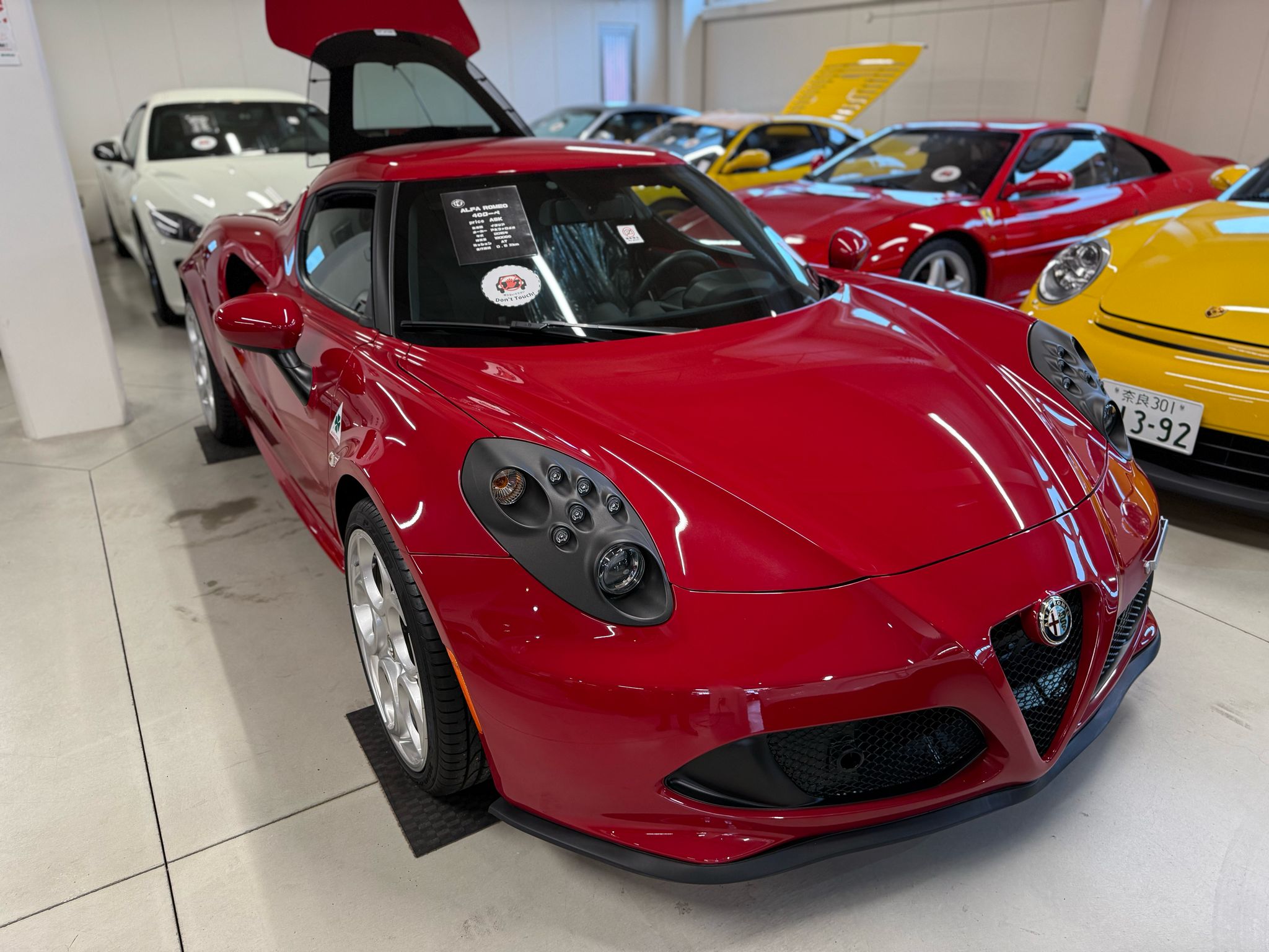 Alfa Romeo 4C
