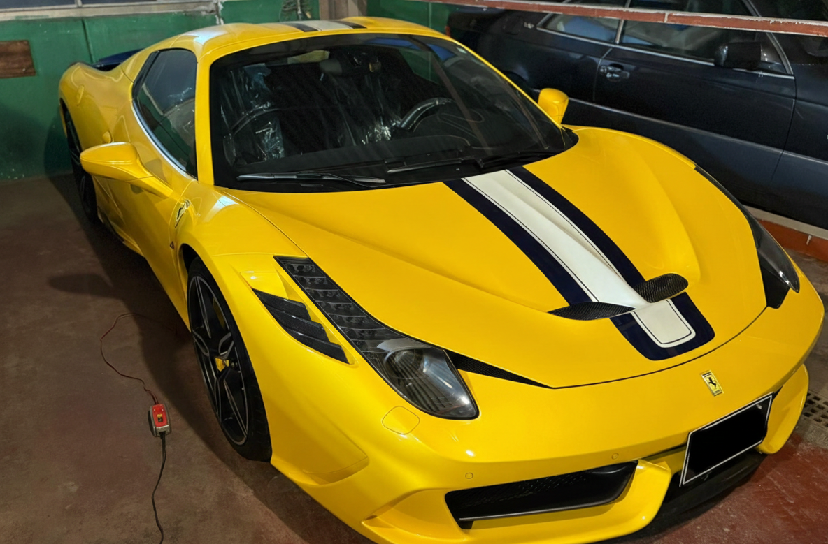Ferrari 458 Speciale Aperta