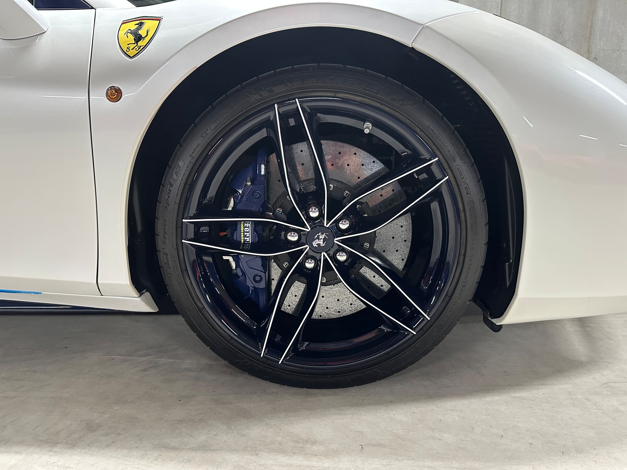 Ferrari 488 Spider (photo: 17)