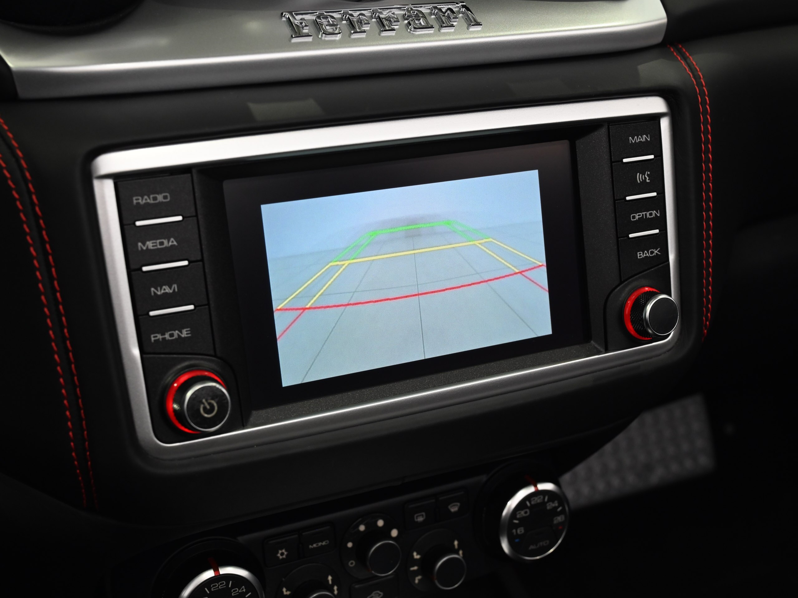 Ferrari California T (photo: 13)