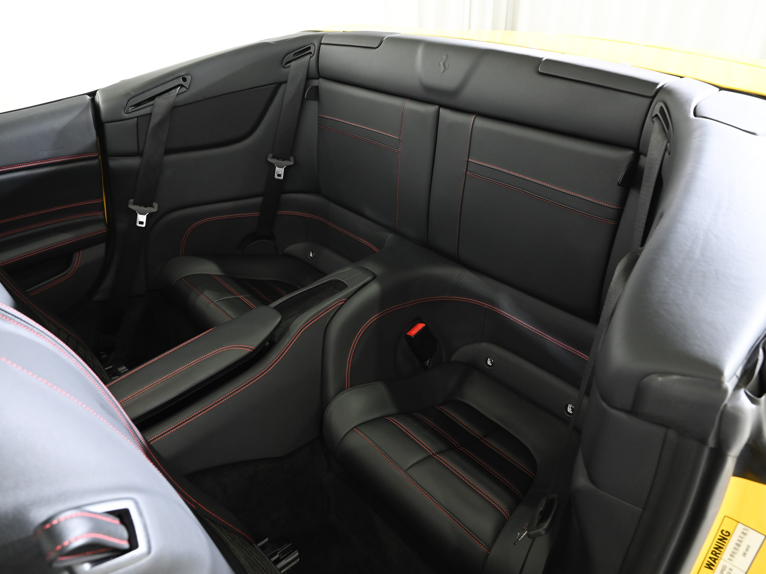 Ferrari California T (photo: 19)