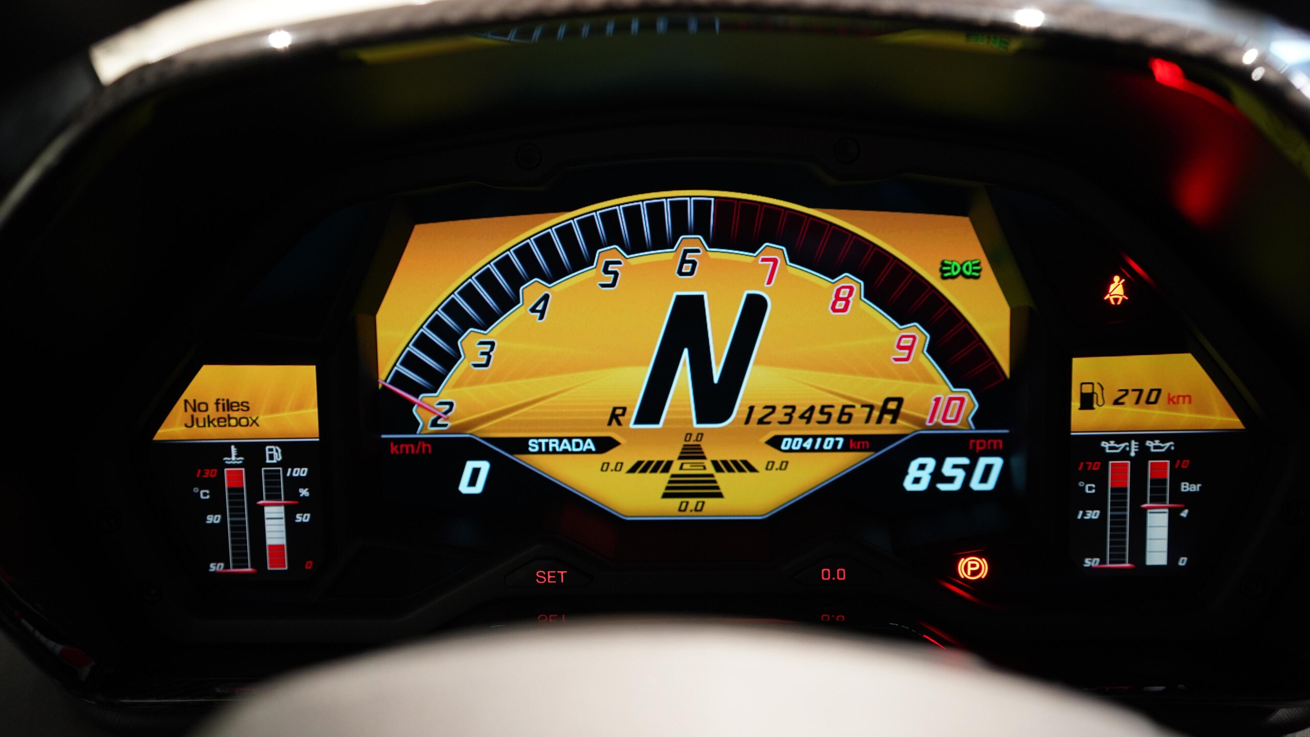 Lamborghini Aventador SV (photo: 8)