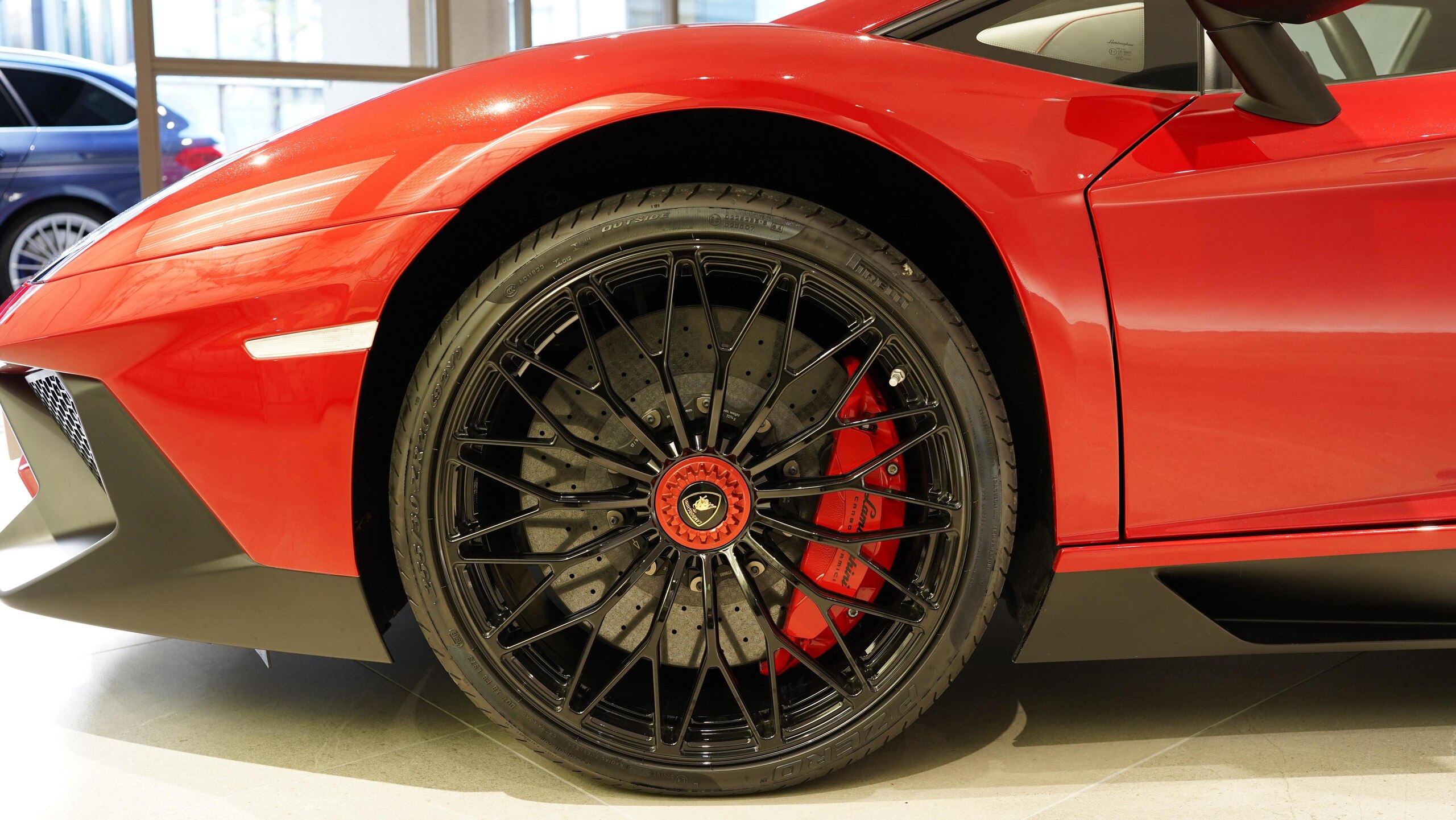 Lamborghini Aventador SV (photo: 14)