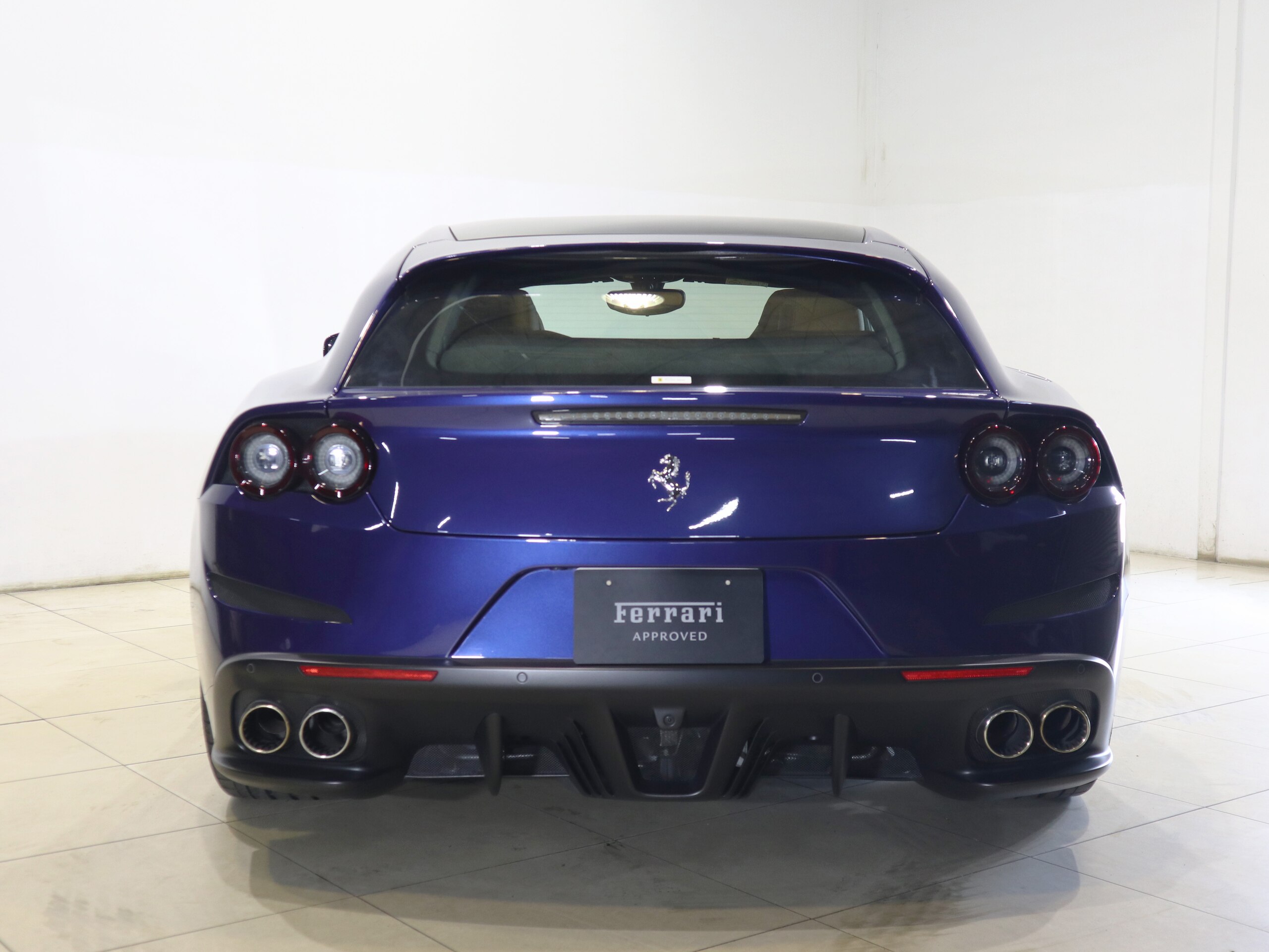 Ferrari GTC4Lusso T (photo: 3)