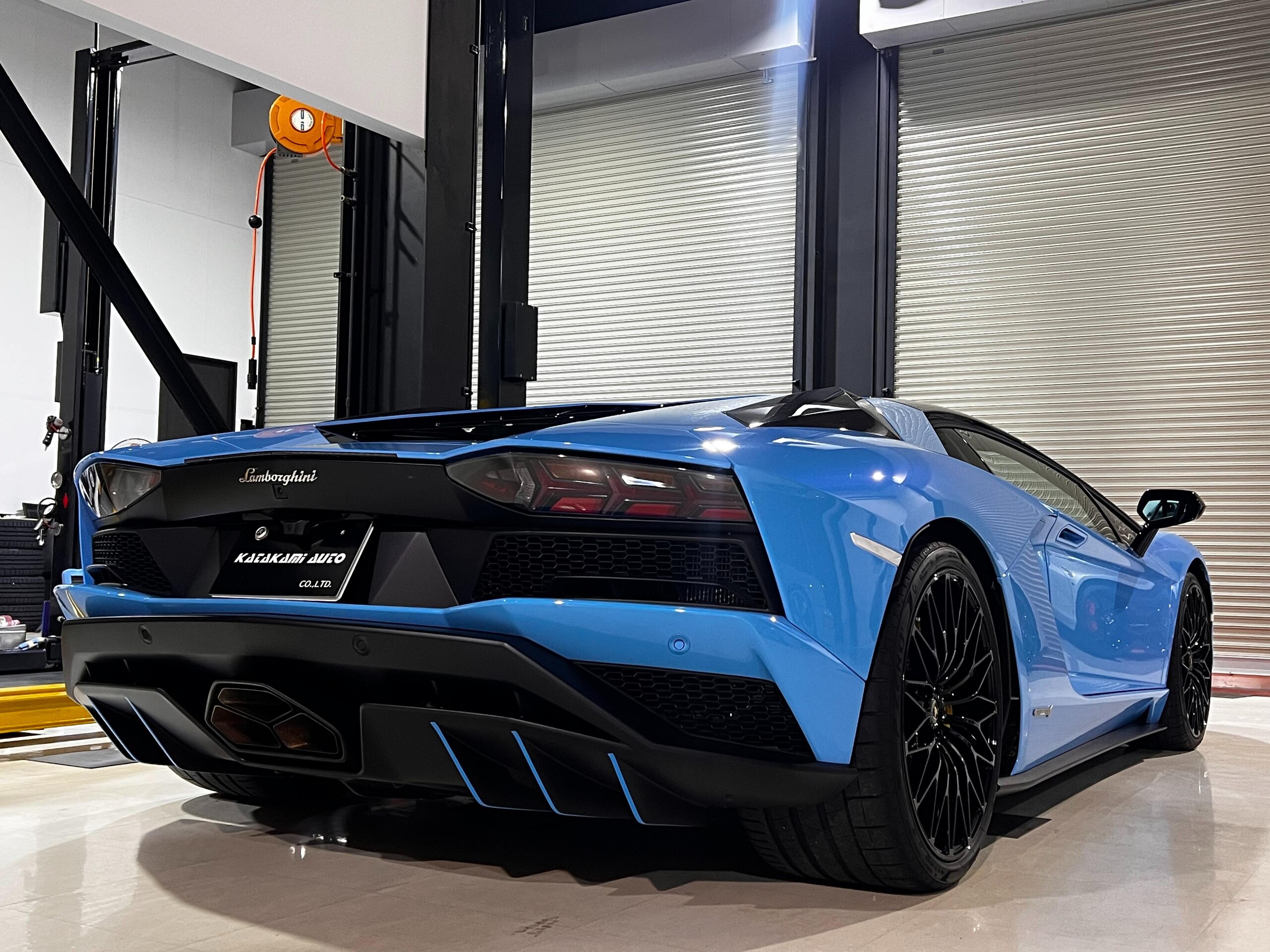 Lamborghini Aventador S (photo: 5)