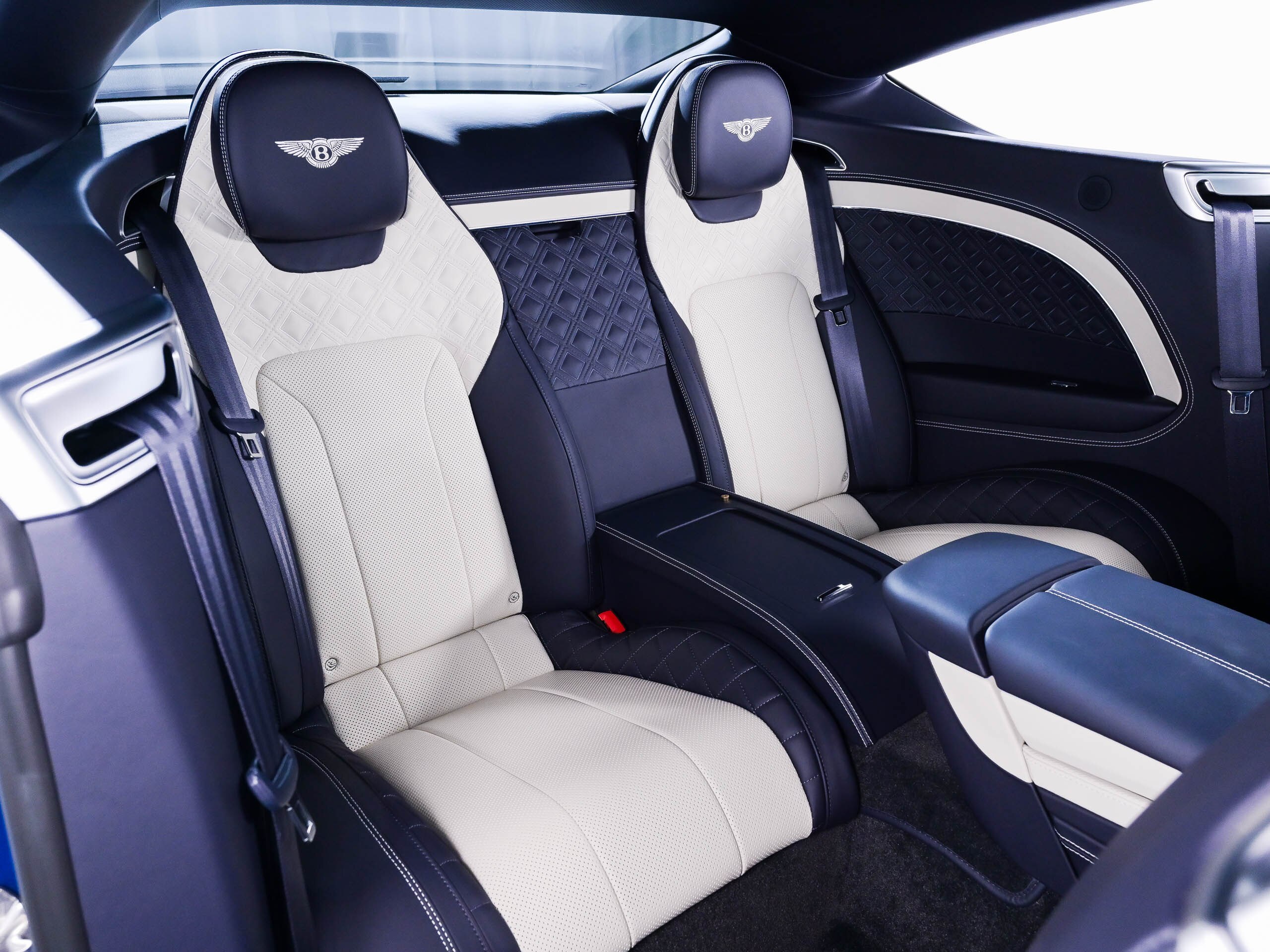 Bentley Continental GT 6.0 (photo: 14)