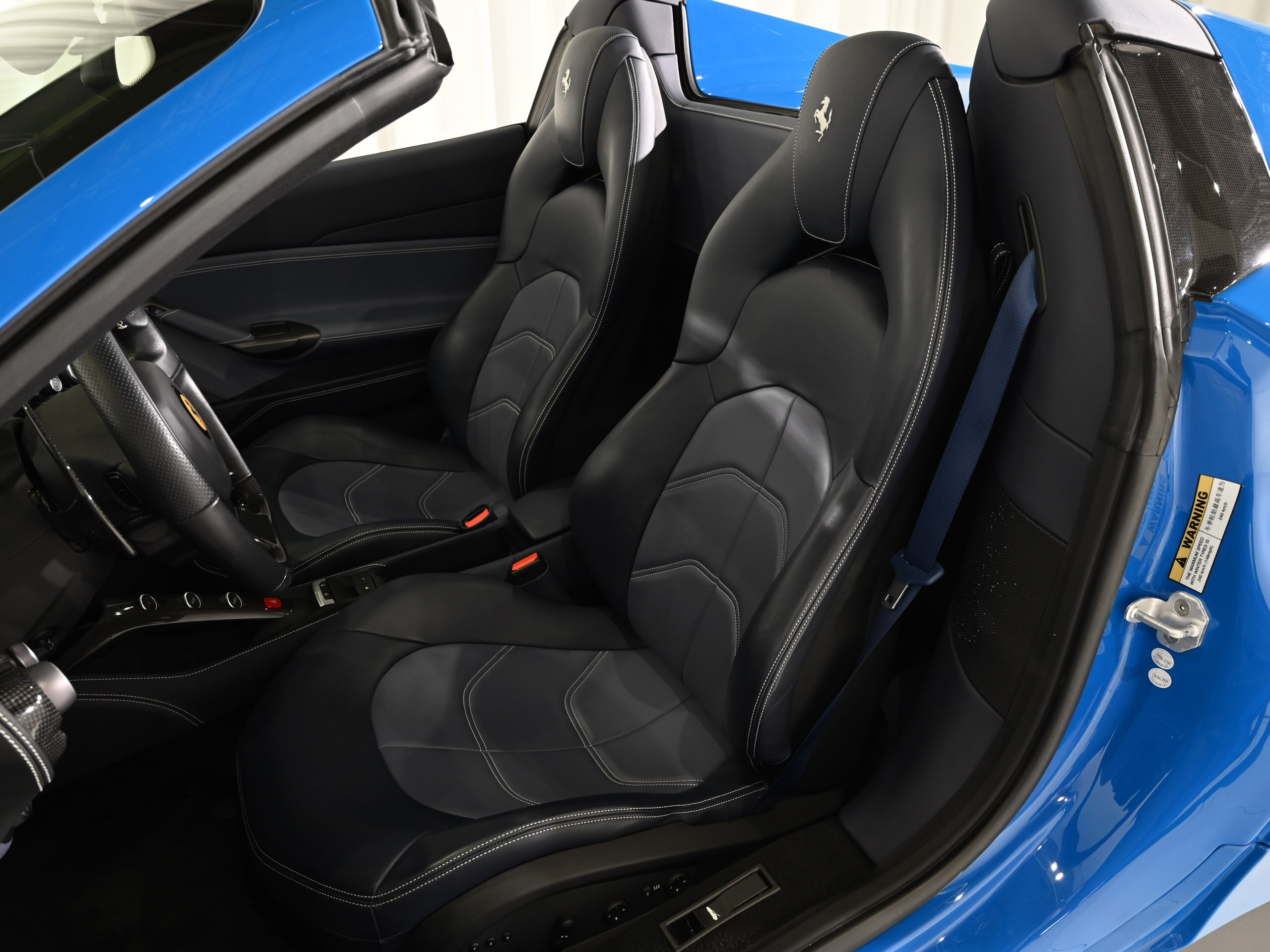 Ferrari 488 Spider (photo: 8)