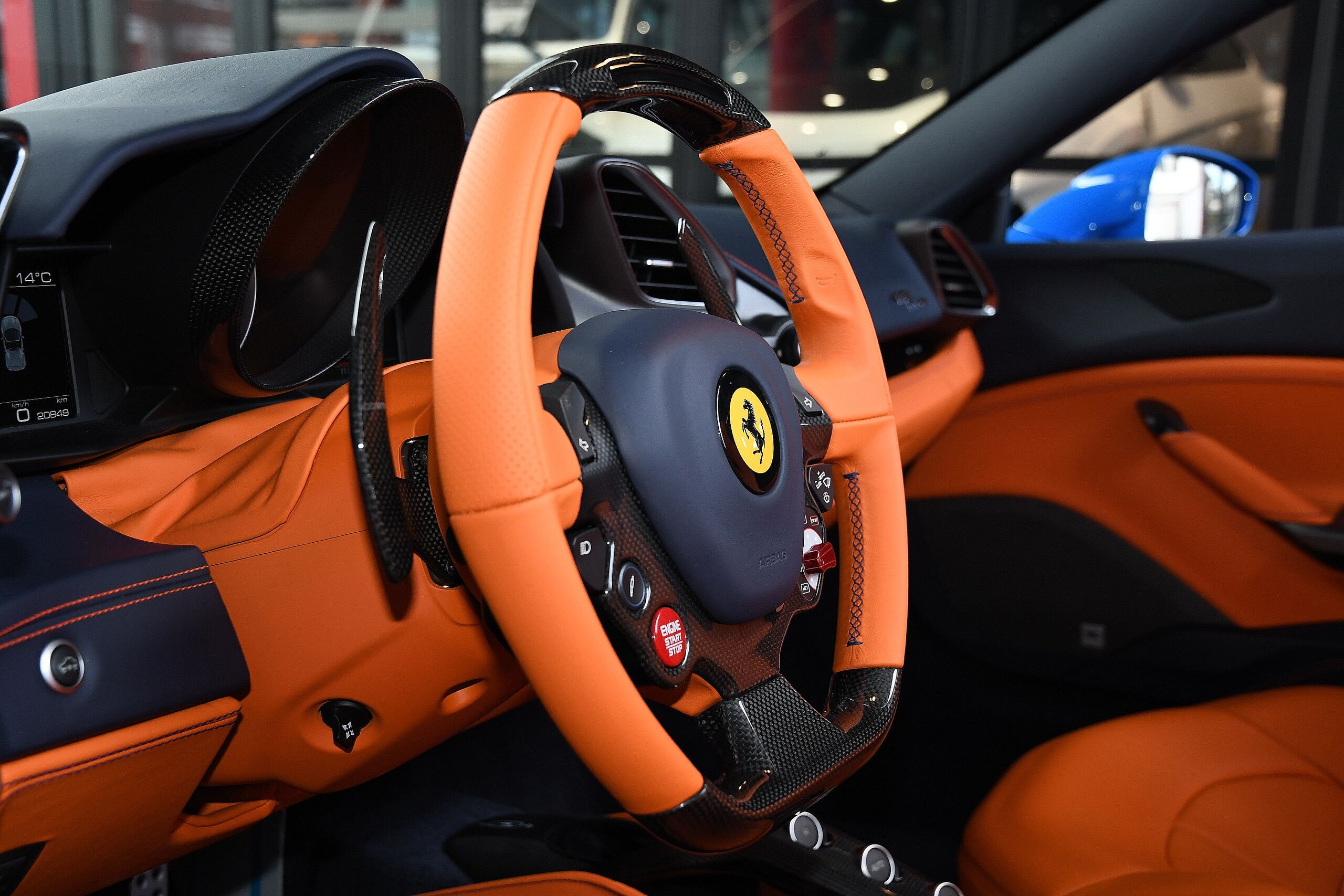 Ferrari 488 Spider (photo: 8)