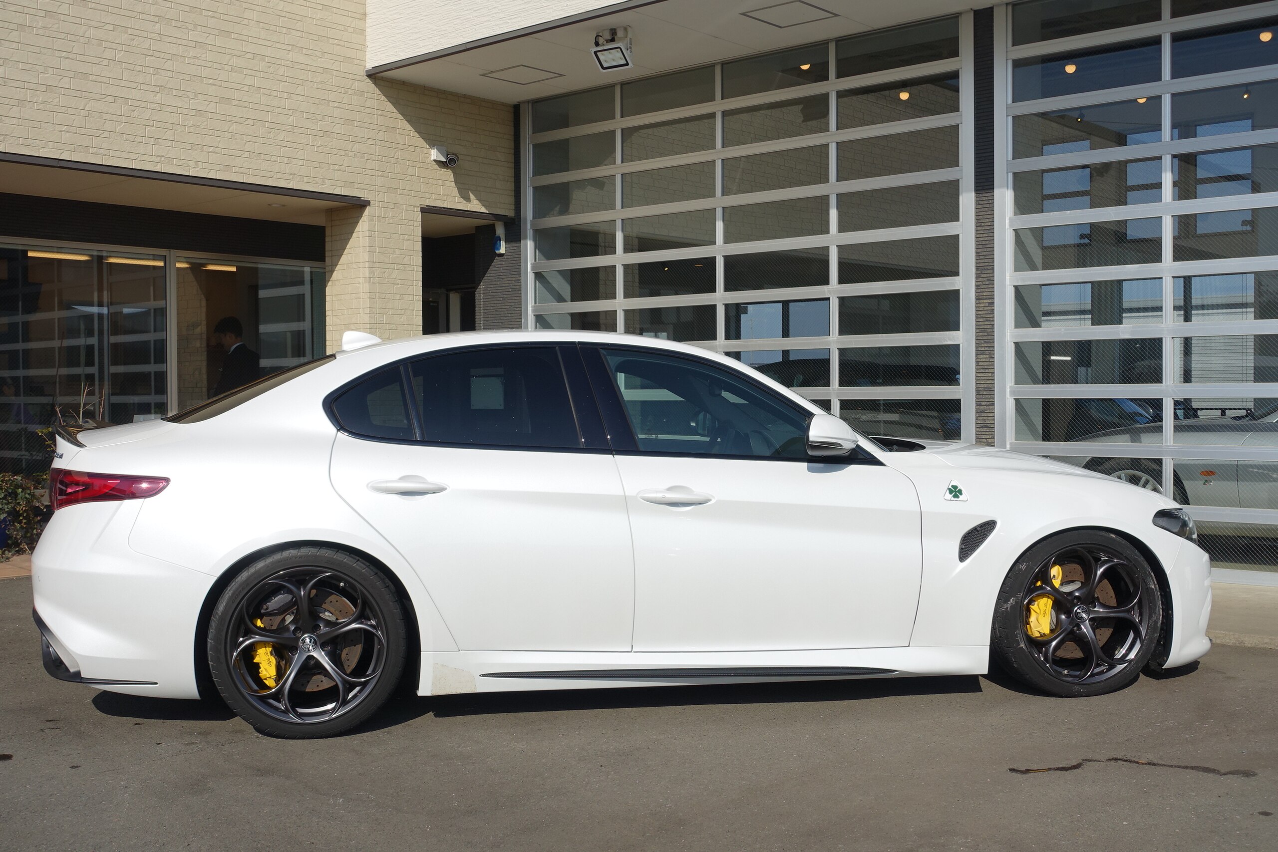 Alfa Romeo Giulia Quadrifoglio (photo: 4)