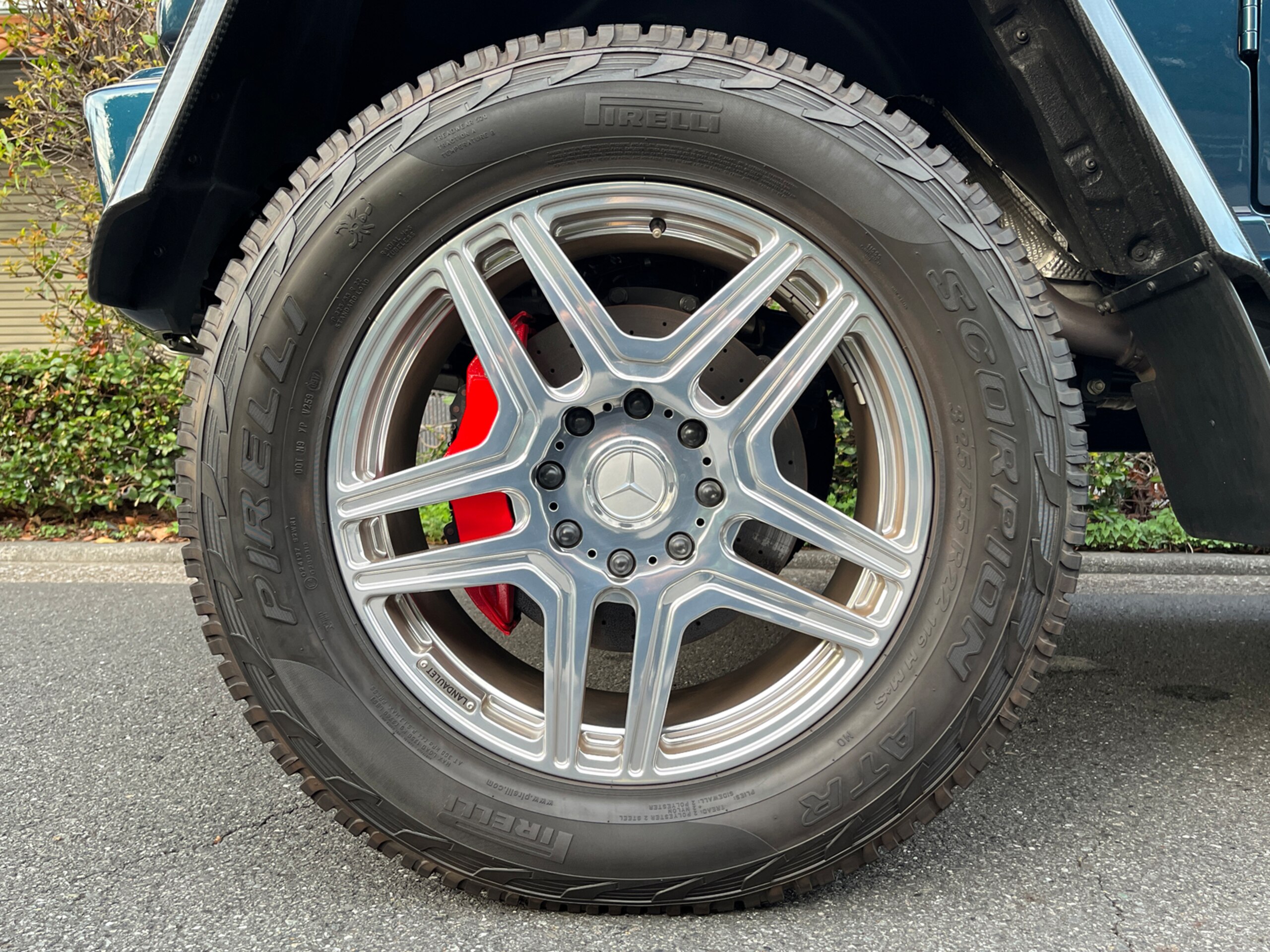 Mercedes Benz Maybach G650 Landaulet (photo: 21)