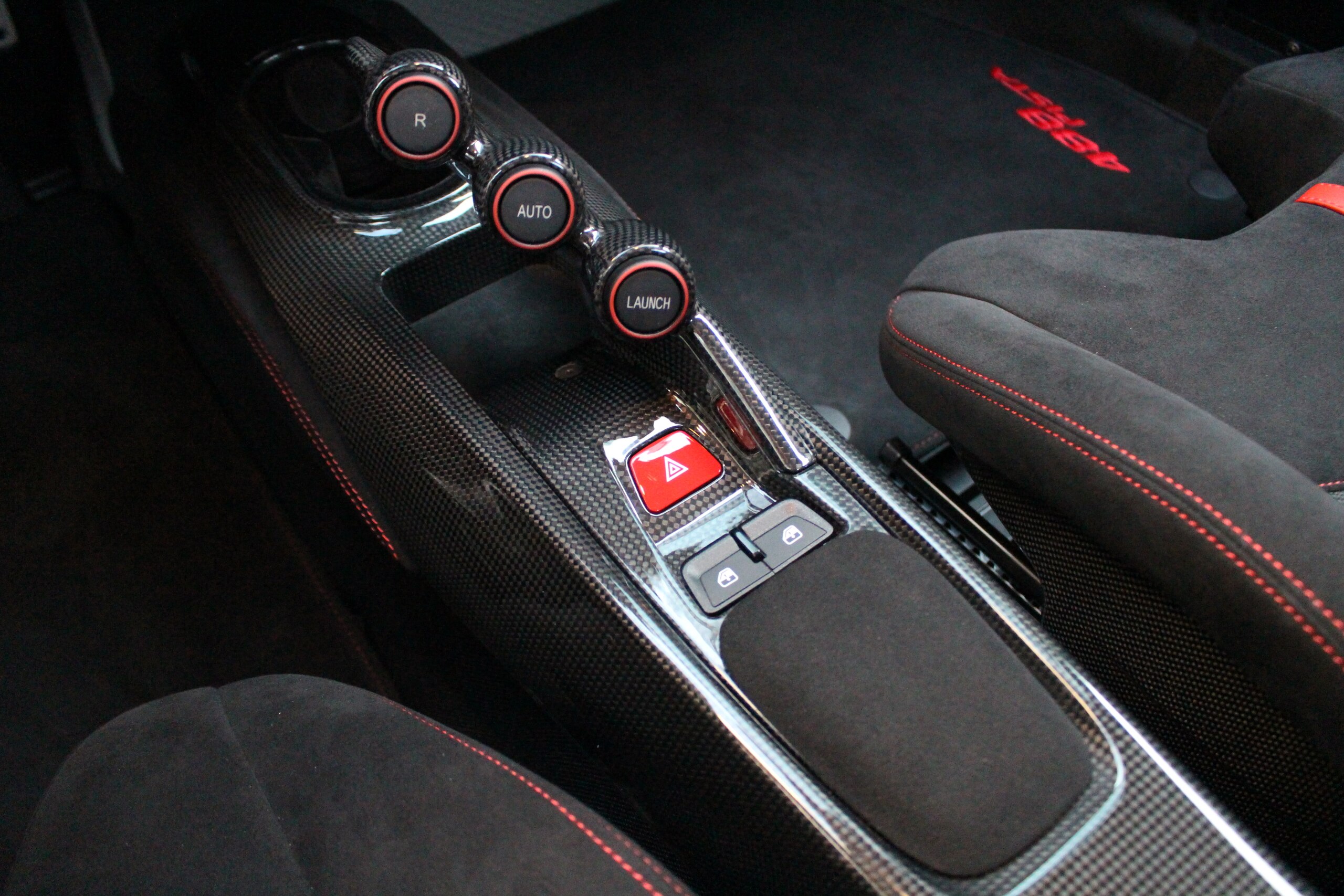 Ferrari 488 Pista (photo: 10)