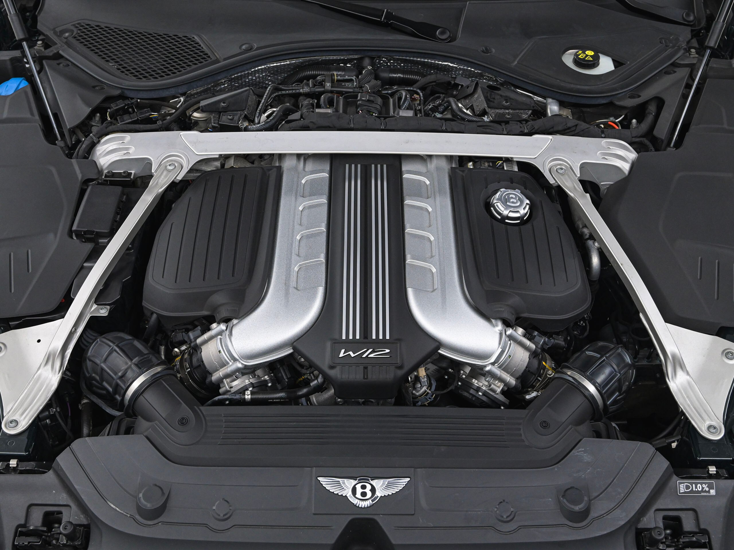 Bentley Continental GT Number 9 Edition by Mulliner (photo: 18)