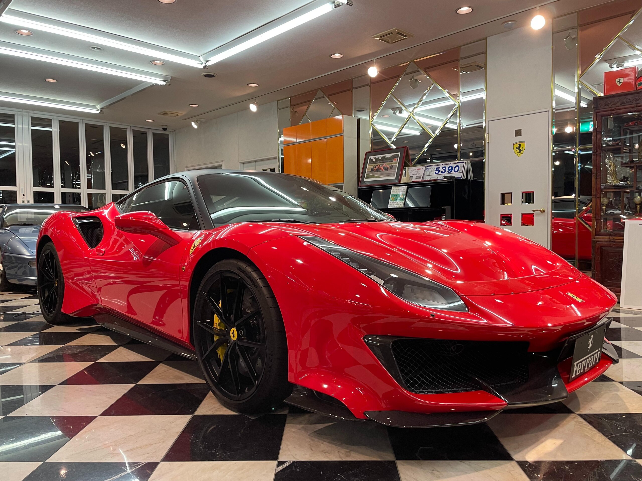 Ferrari 488 Pista (photo: 1)