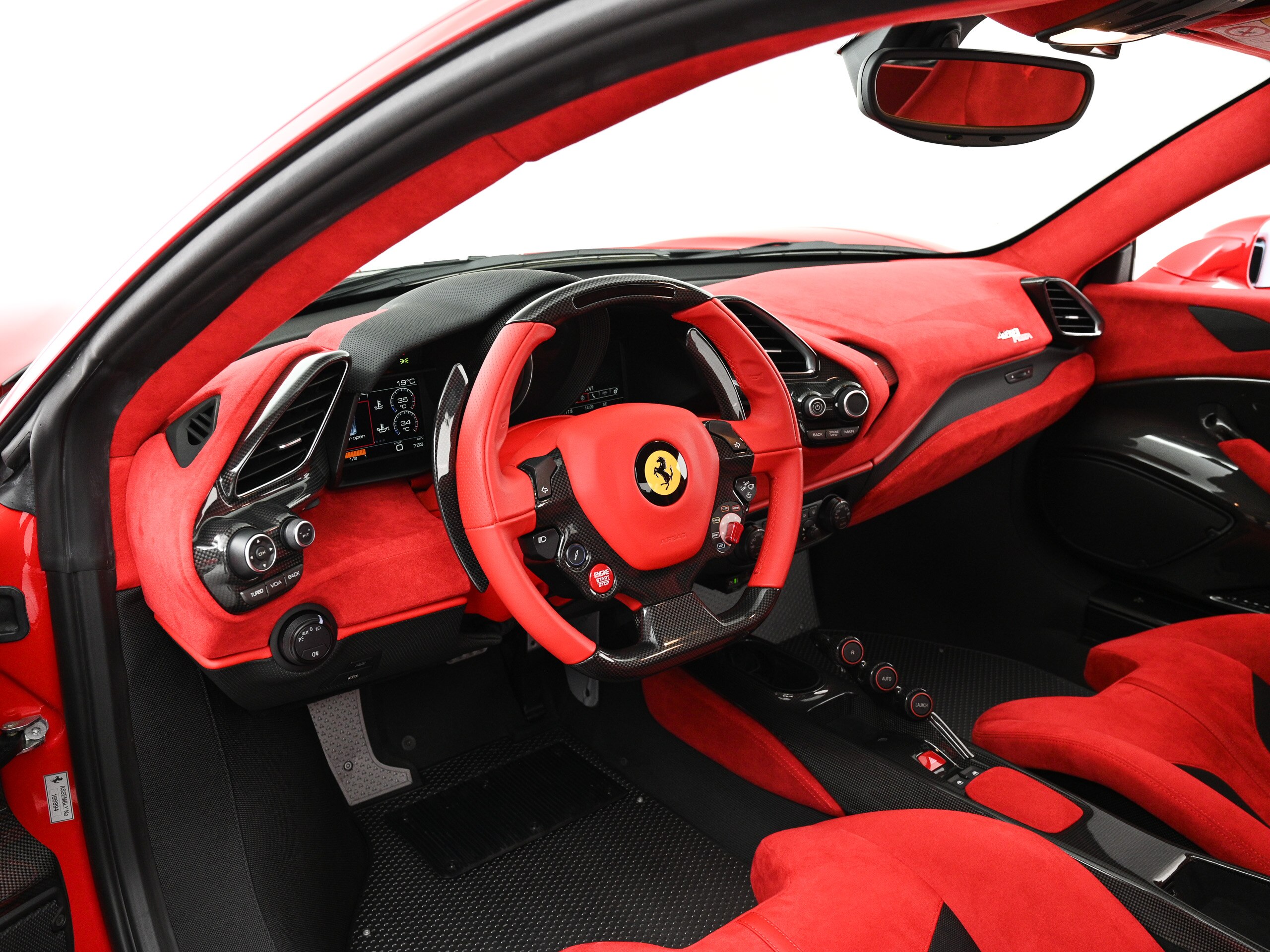 Ferrari 488 Pista (photo: 7)