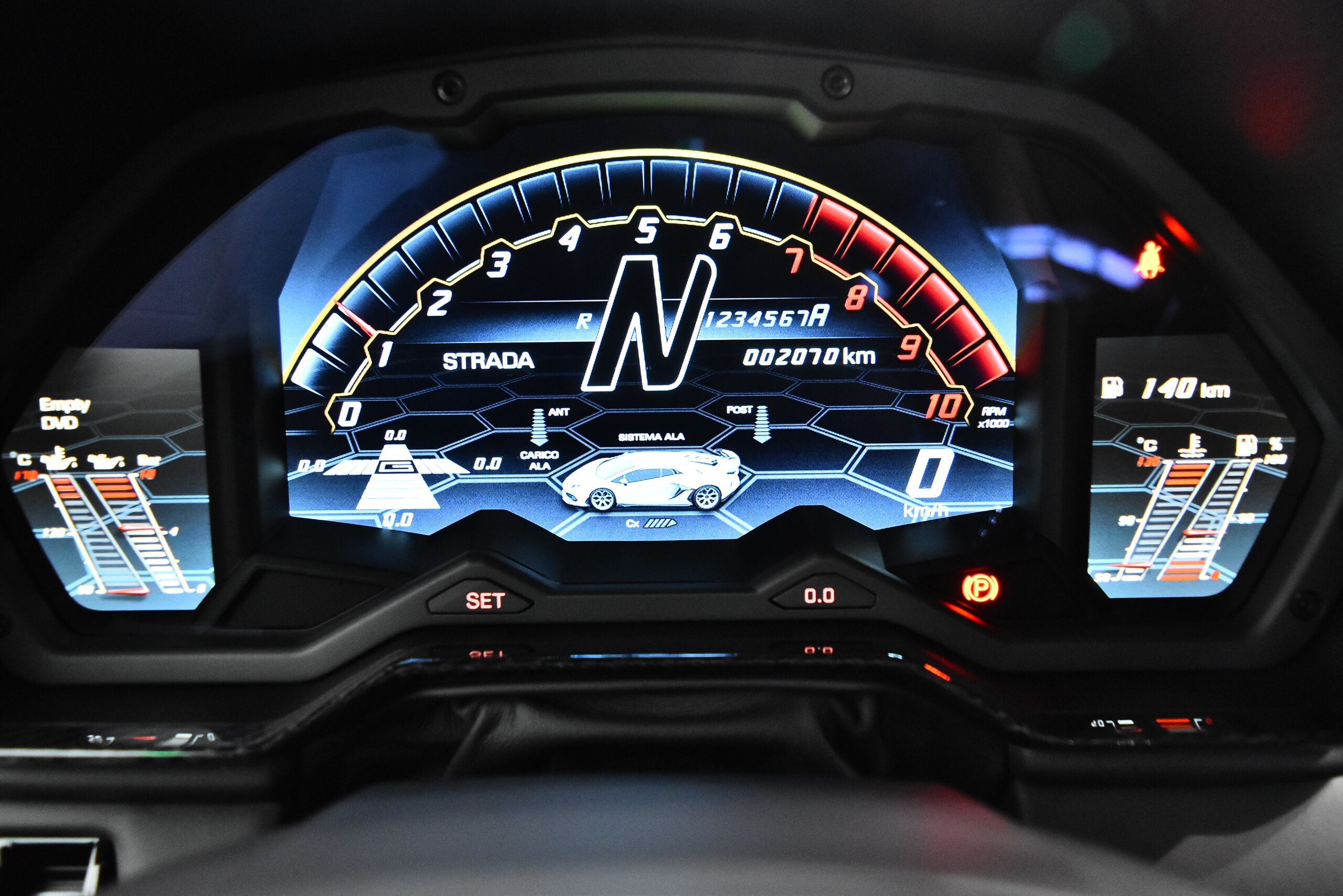 Lamborghini Aventador SVJ (photo: 10)