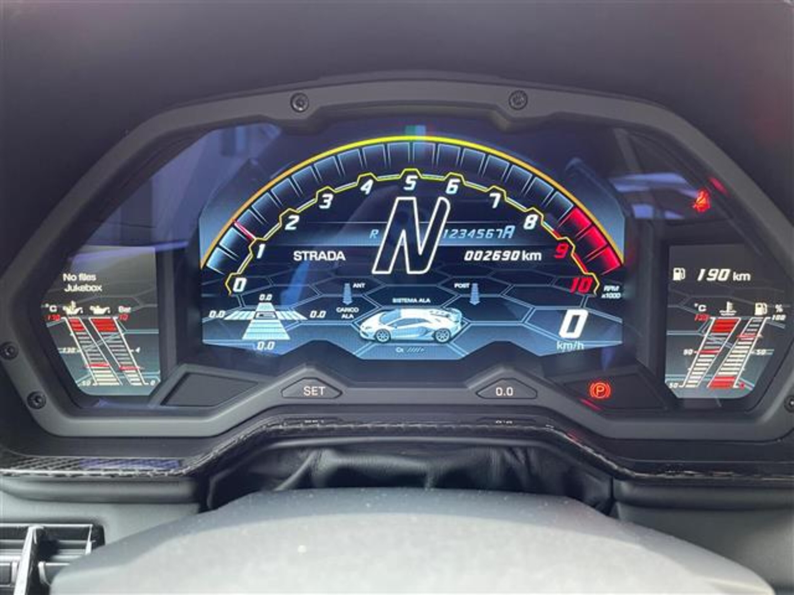 Lamborghini Aventador SVJ (photo: 13)