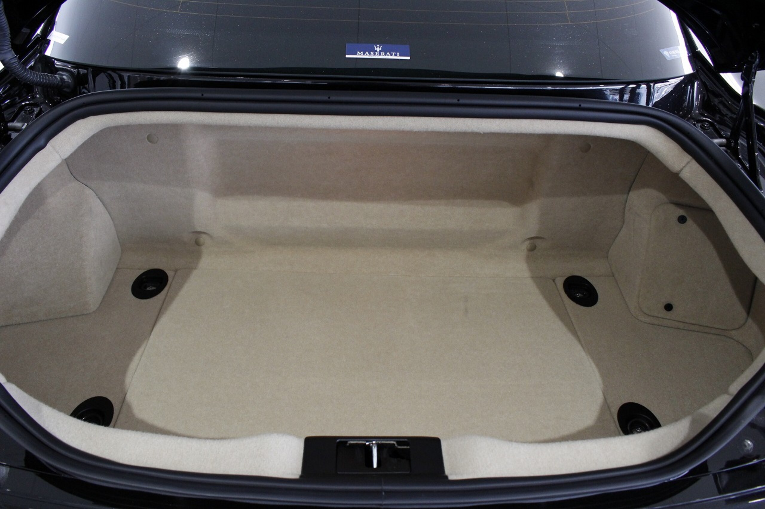 Maserati GranTurismo Sport (photo: 21)