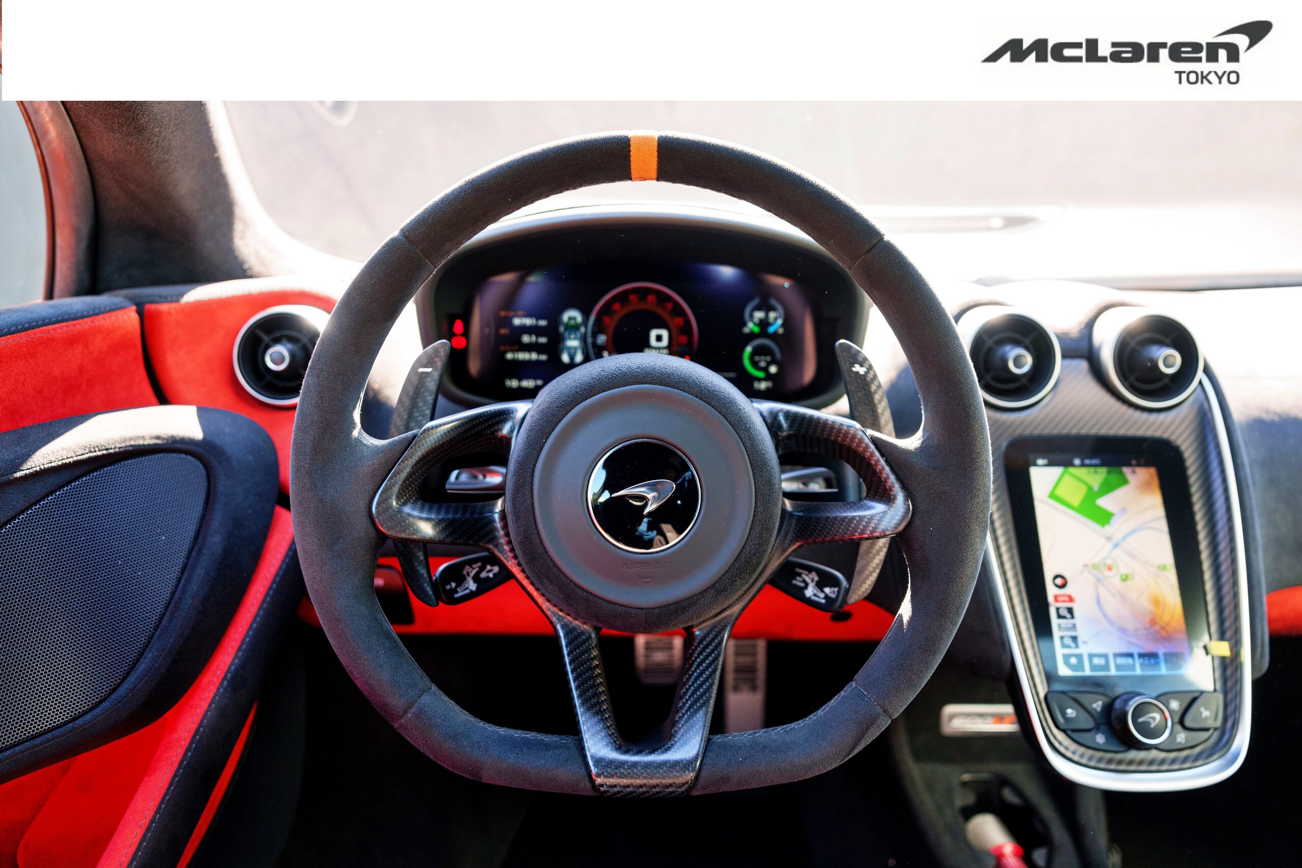 McLaren 600LT (photo: 12)