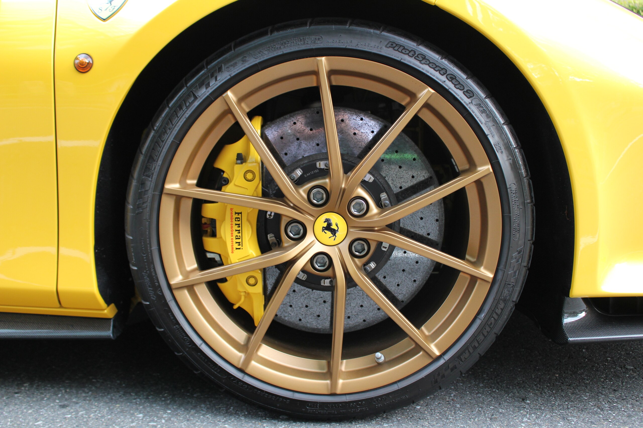 Ferrari 488 Pista (photo: 16)