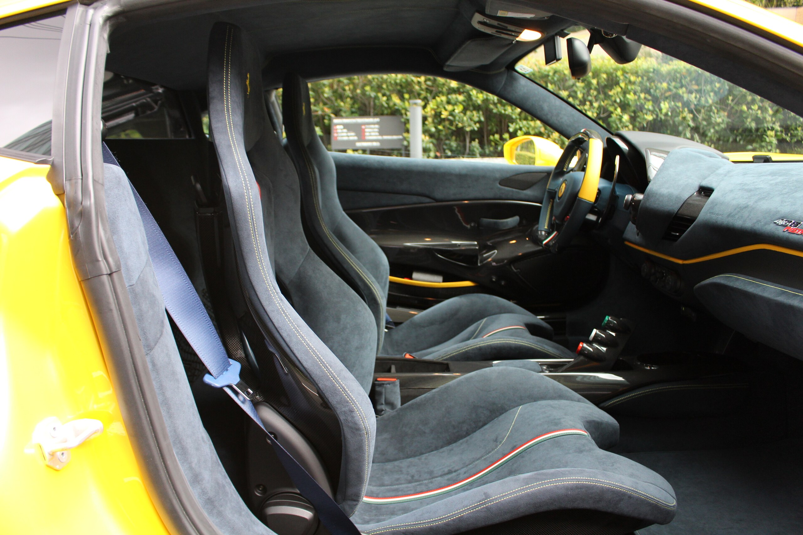 Ferrari 488 Pista (photo: 15)