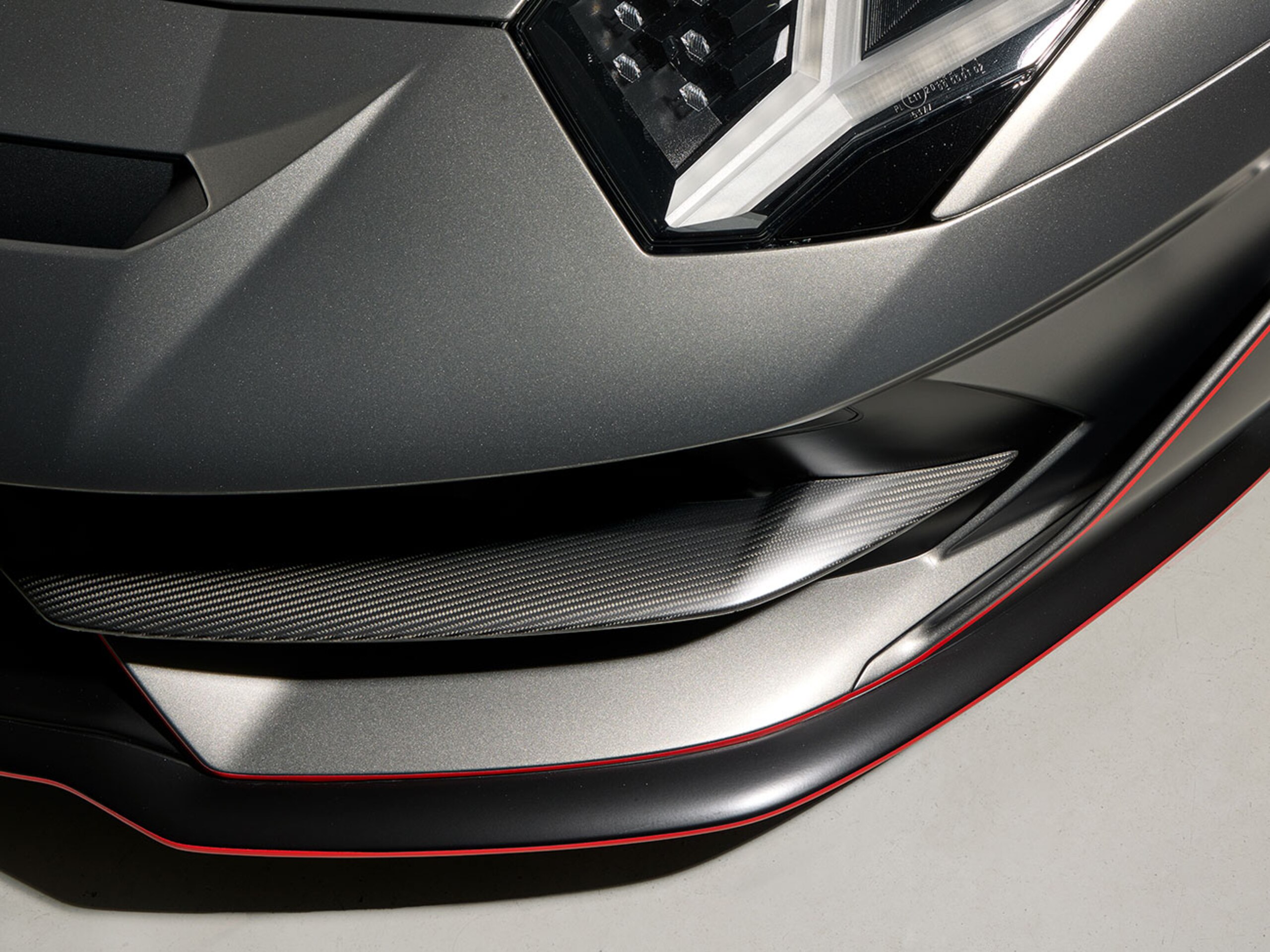 Lamborghini Aventador SVJ Roadster (photo: 5)