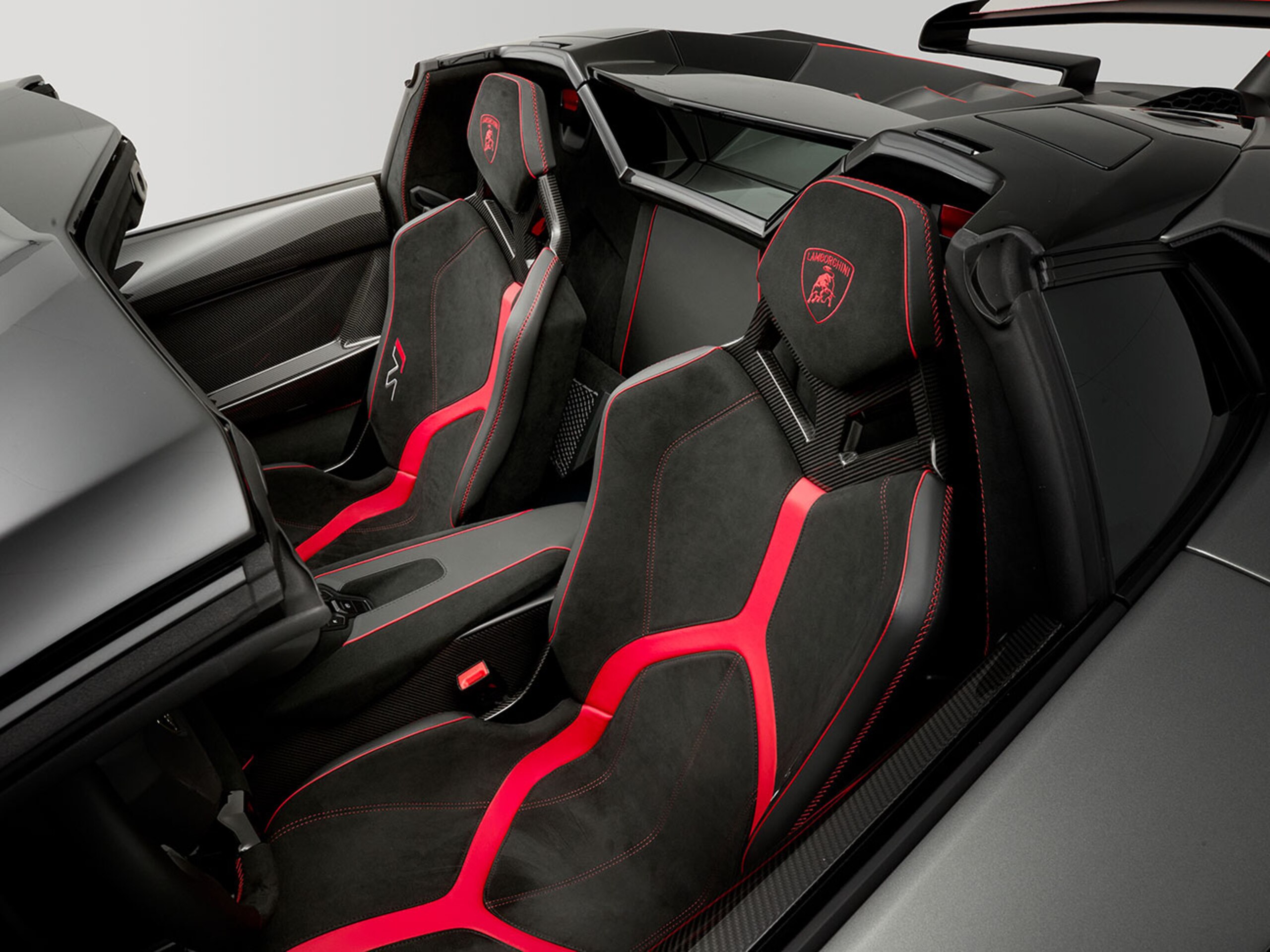 Lamborghini Aventador SVJ Roadster (photo: 11)