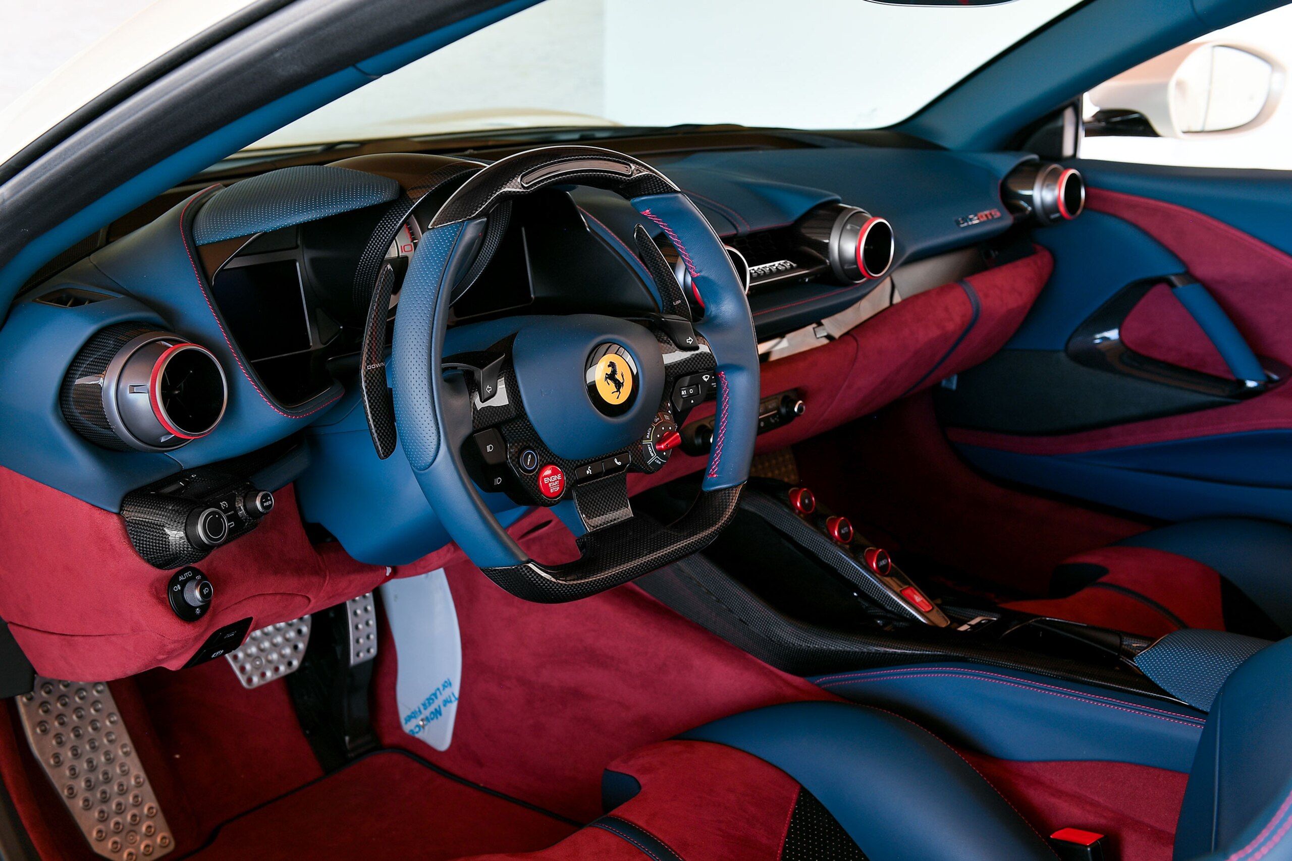 Ferrari 812GTS (photo: 8)