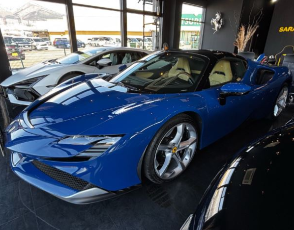 Ferrari SF90 Spider Tailor Made (photo: 2)