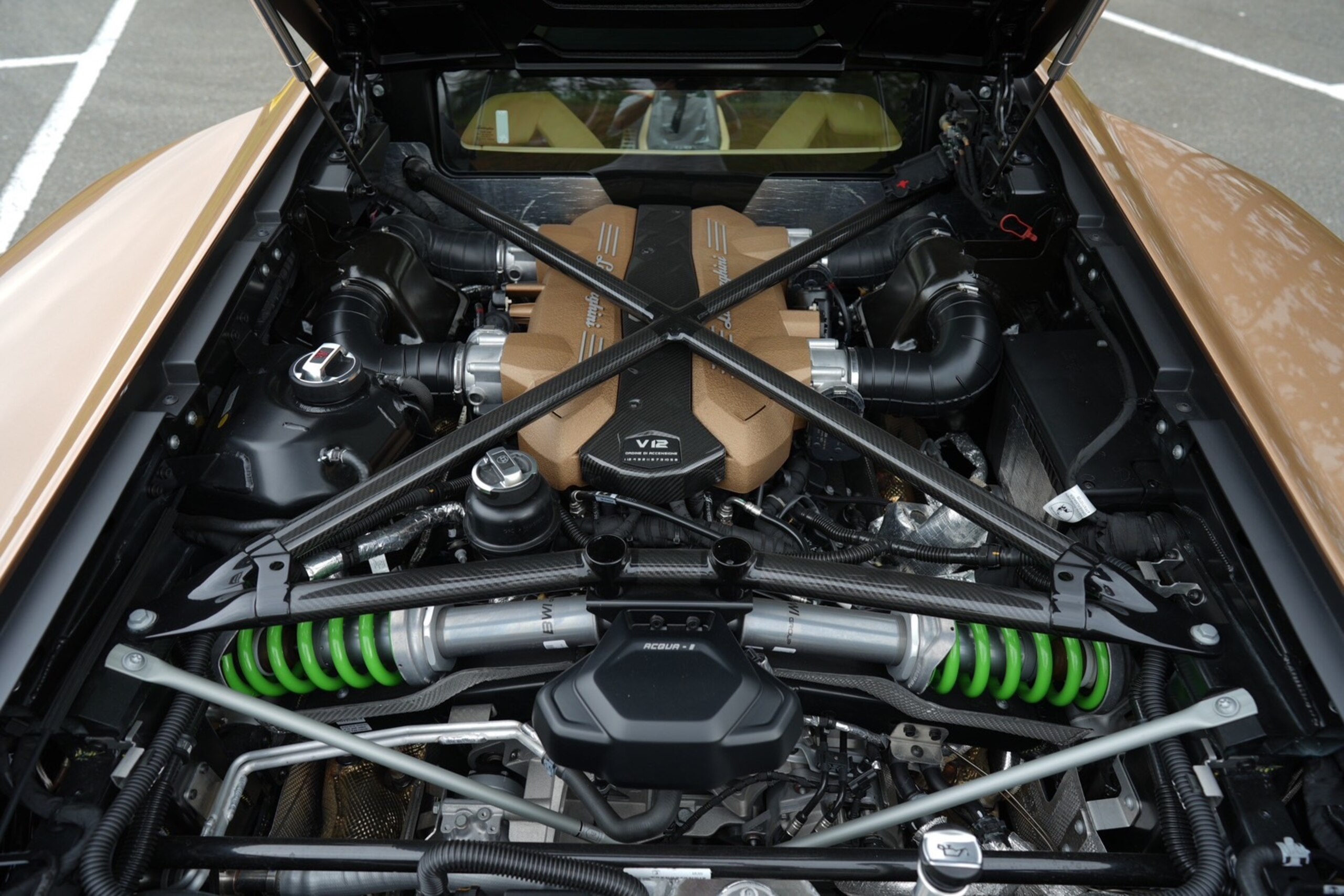 Lamborghini Countach LPI 800-4 (photo: 28)