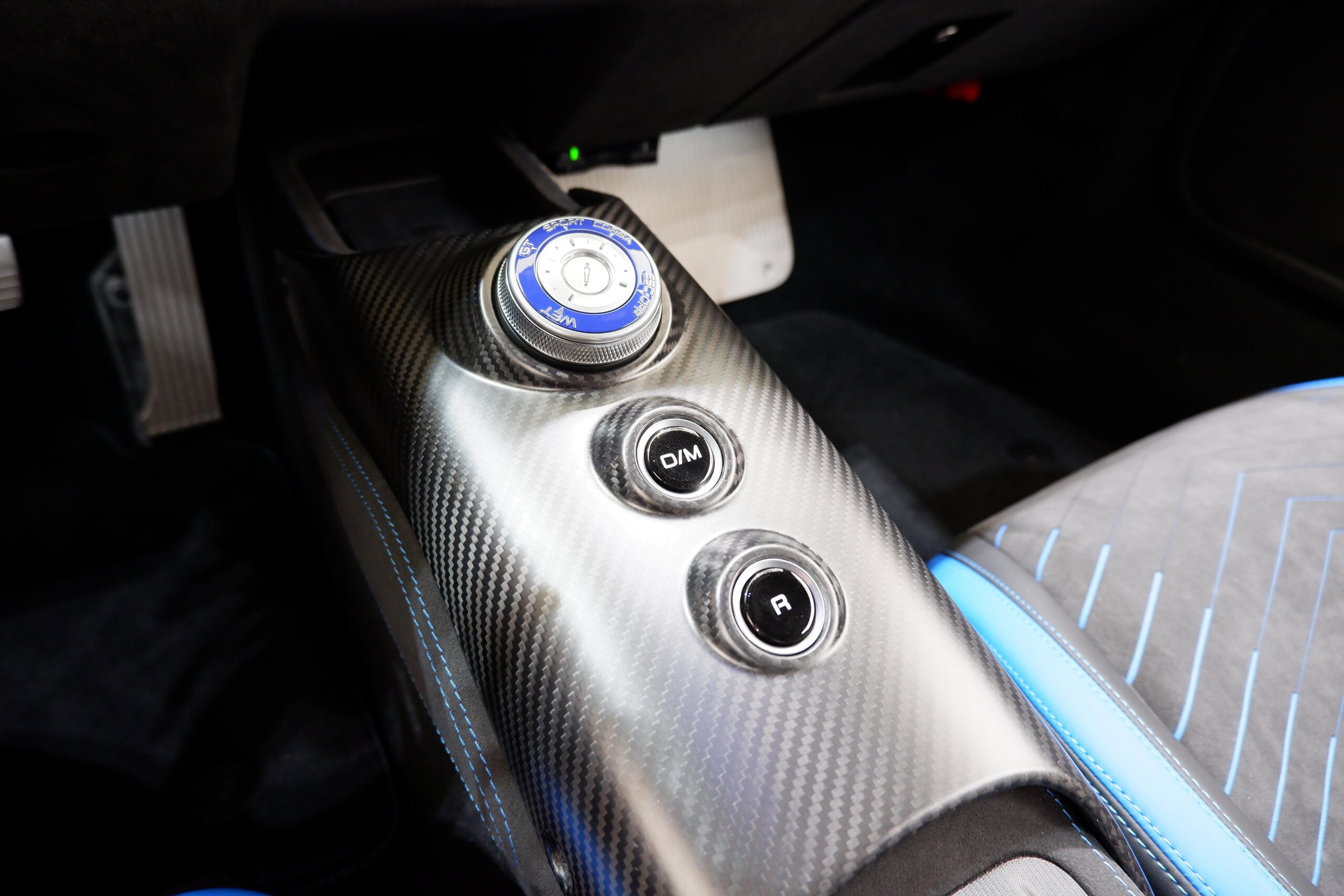 Maserati MC20 (photo: 7)