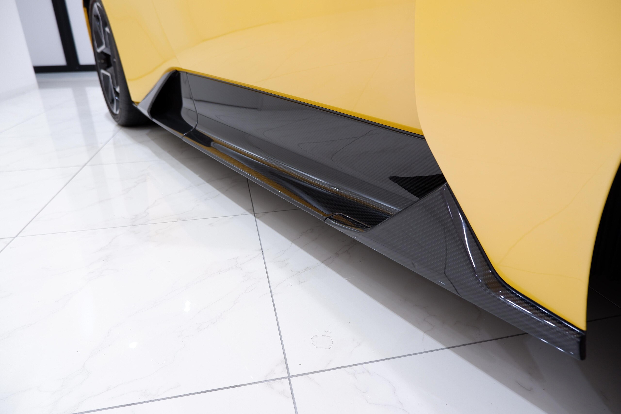 Maserati MC20 (photo: 11)