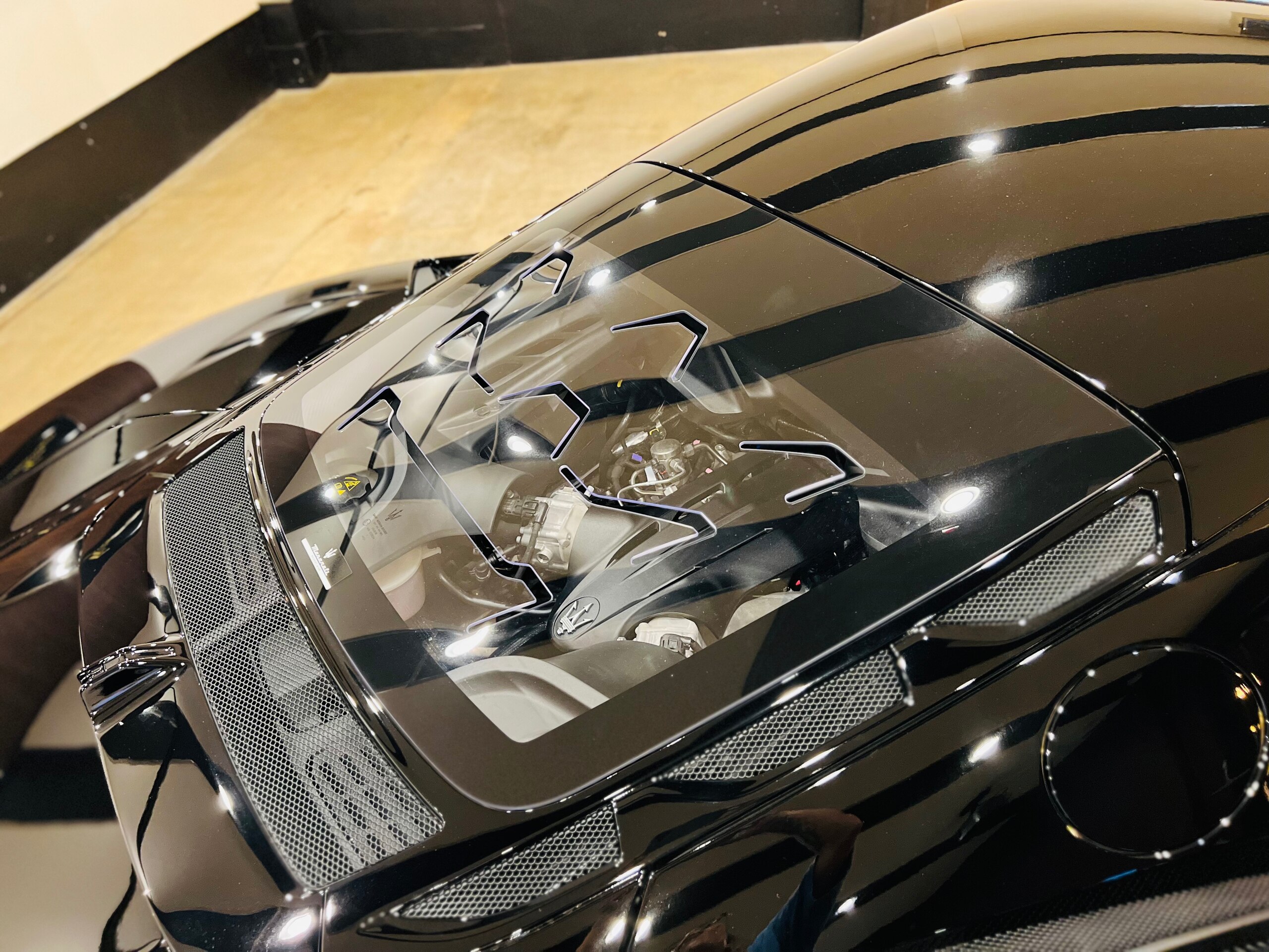 Maserati MC20 (photo: 19)