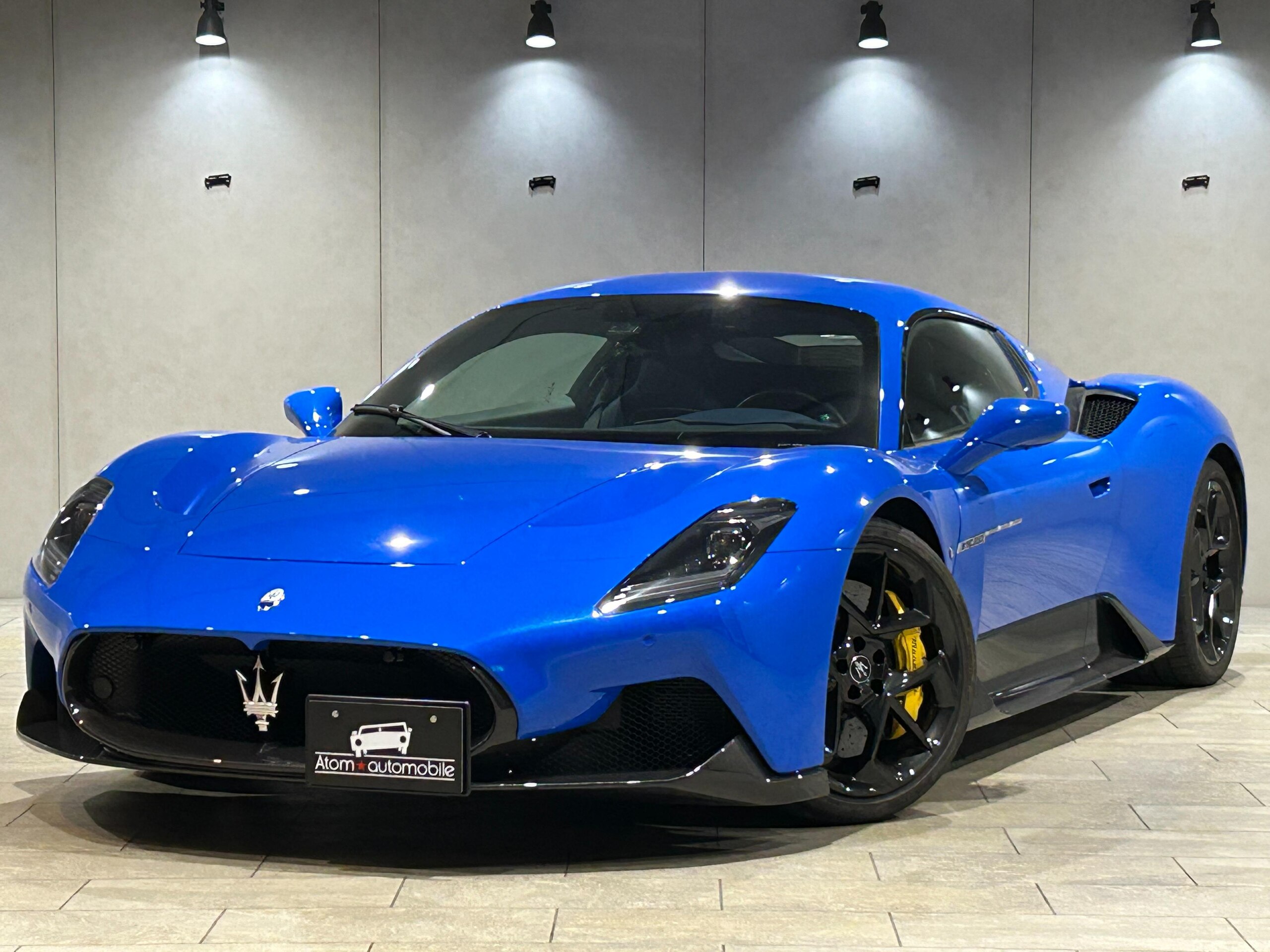 Maserati MC20 (photo: 2)