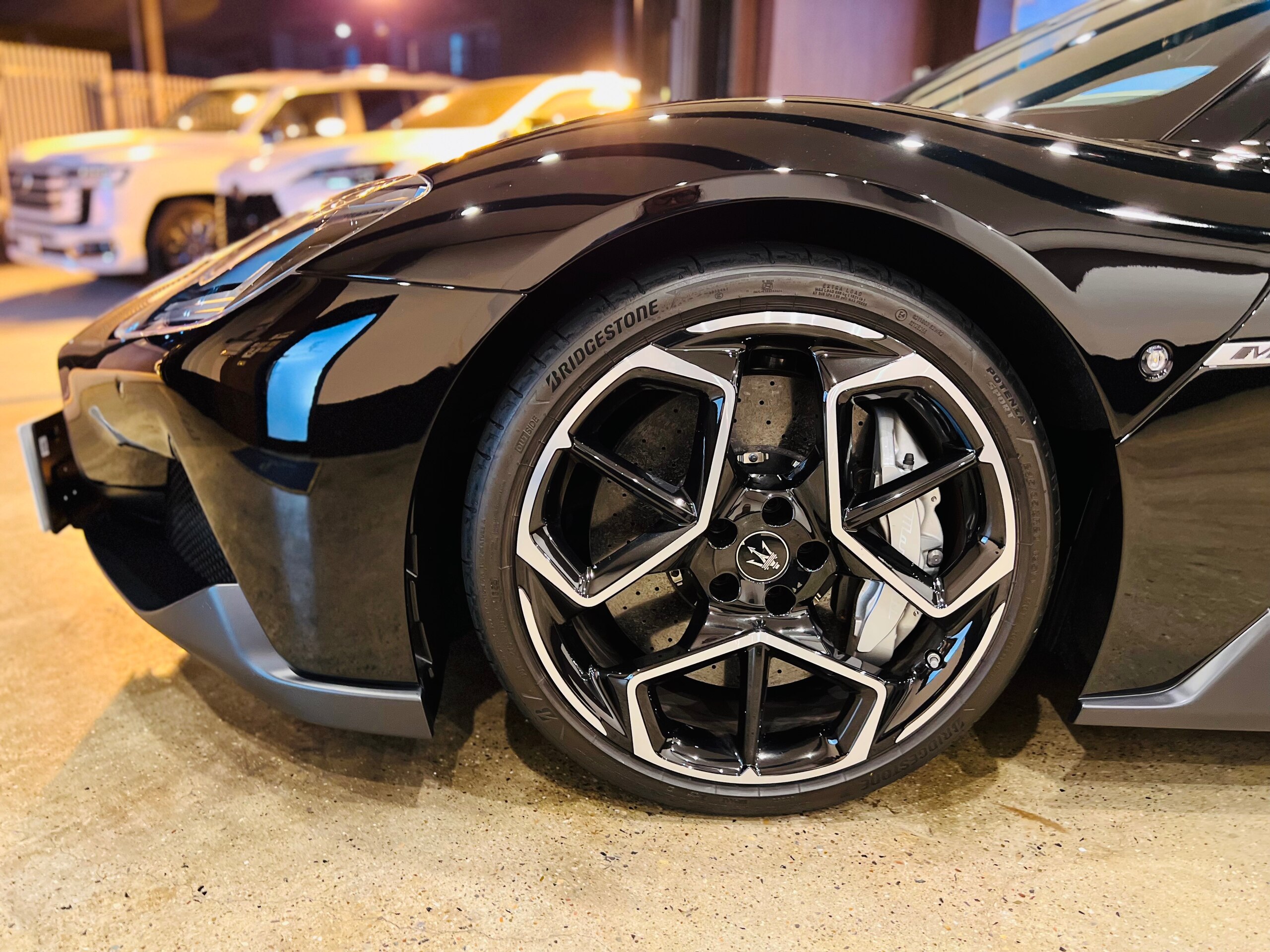 Maserati MC20 (photo: 17)