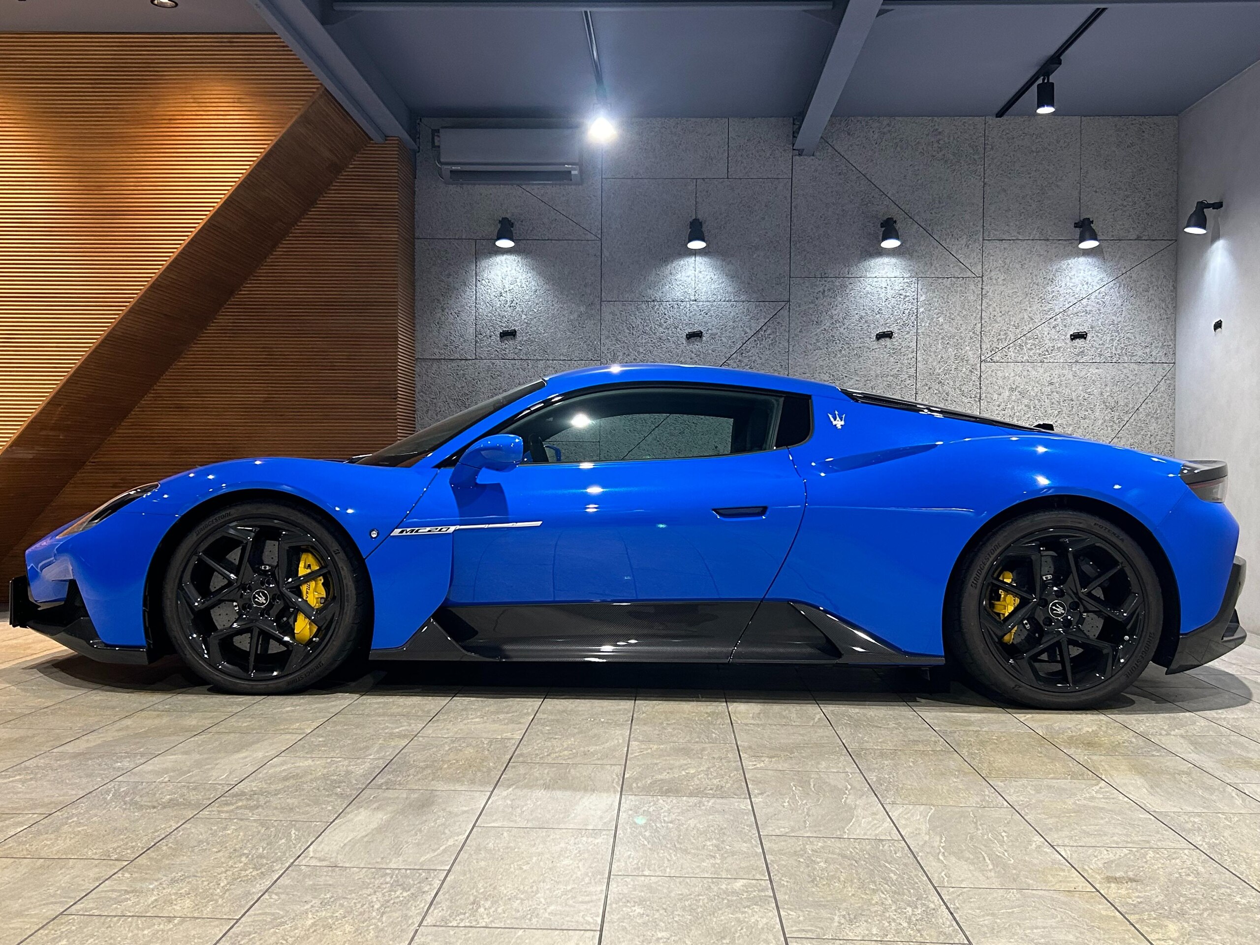 Maserati MC20 (photo: 7)