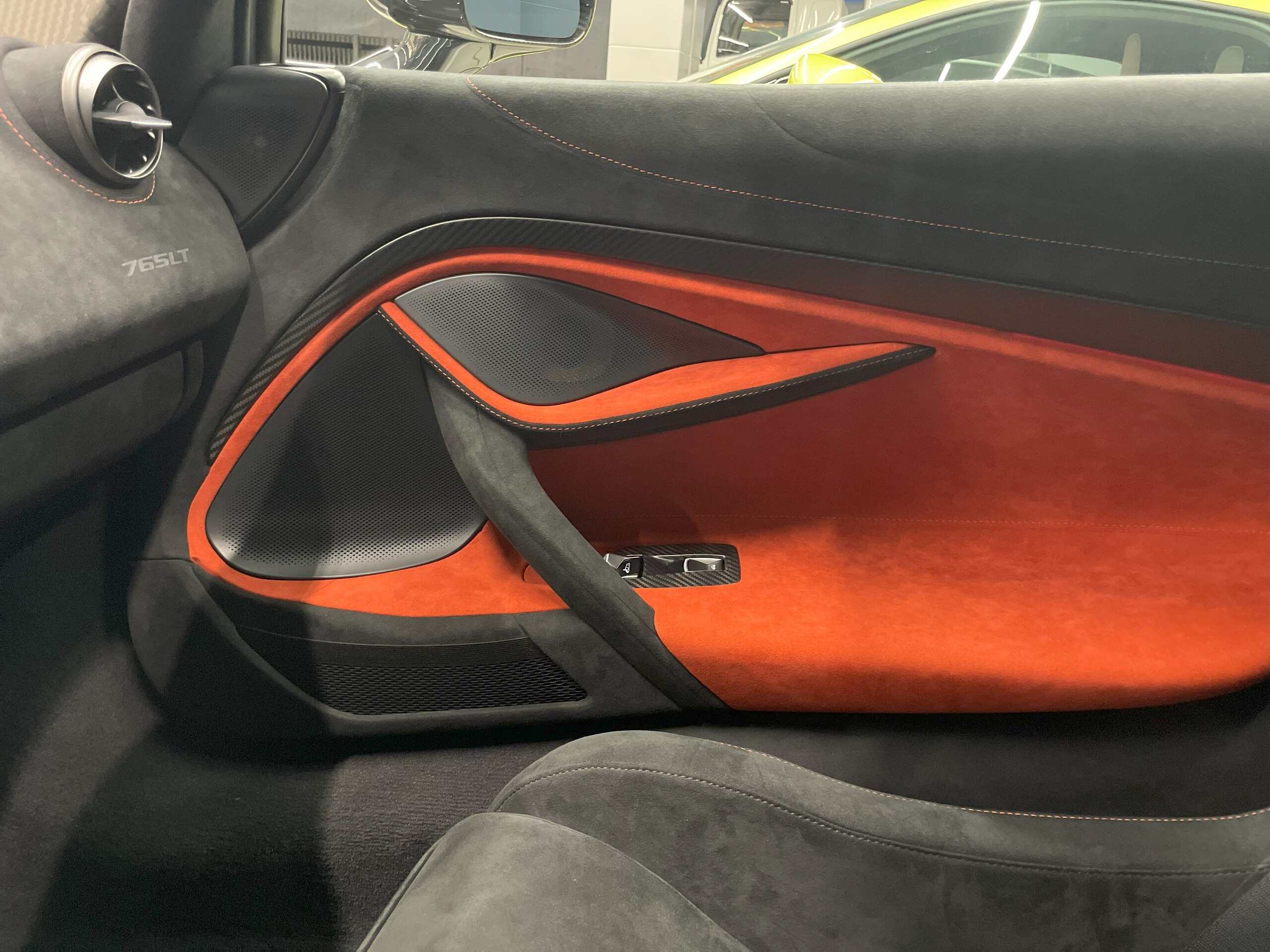 McLaren 765LT Spider (photo: 17)