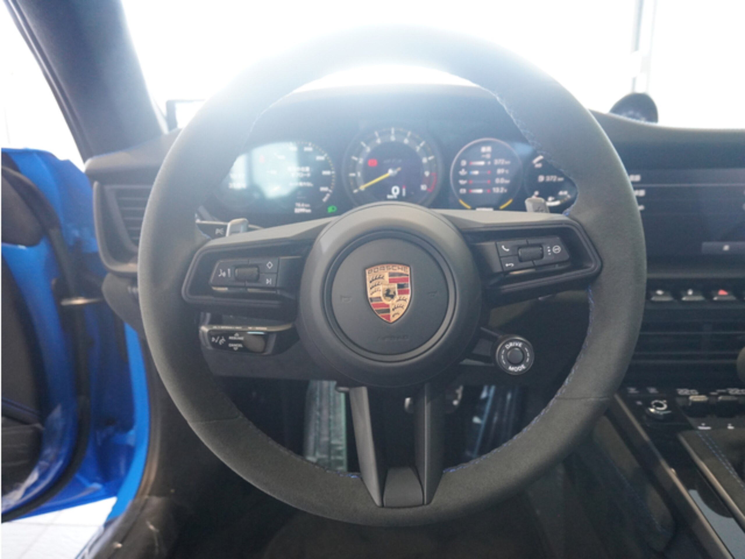 Porsche 911 GT3 (photo: 9)