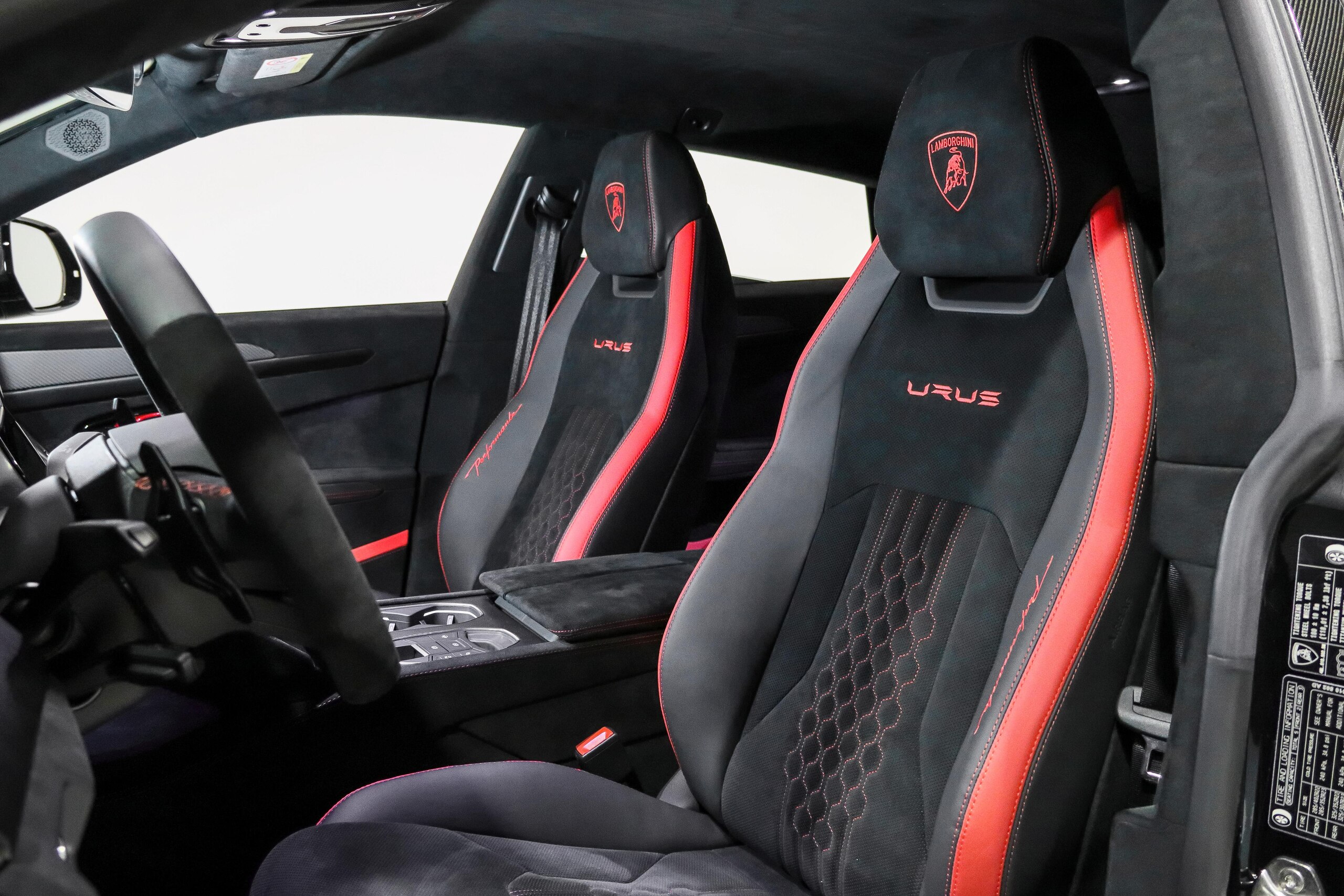 Lamborghini Urus Performante (photo: 8)