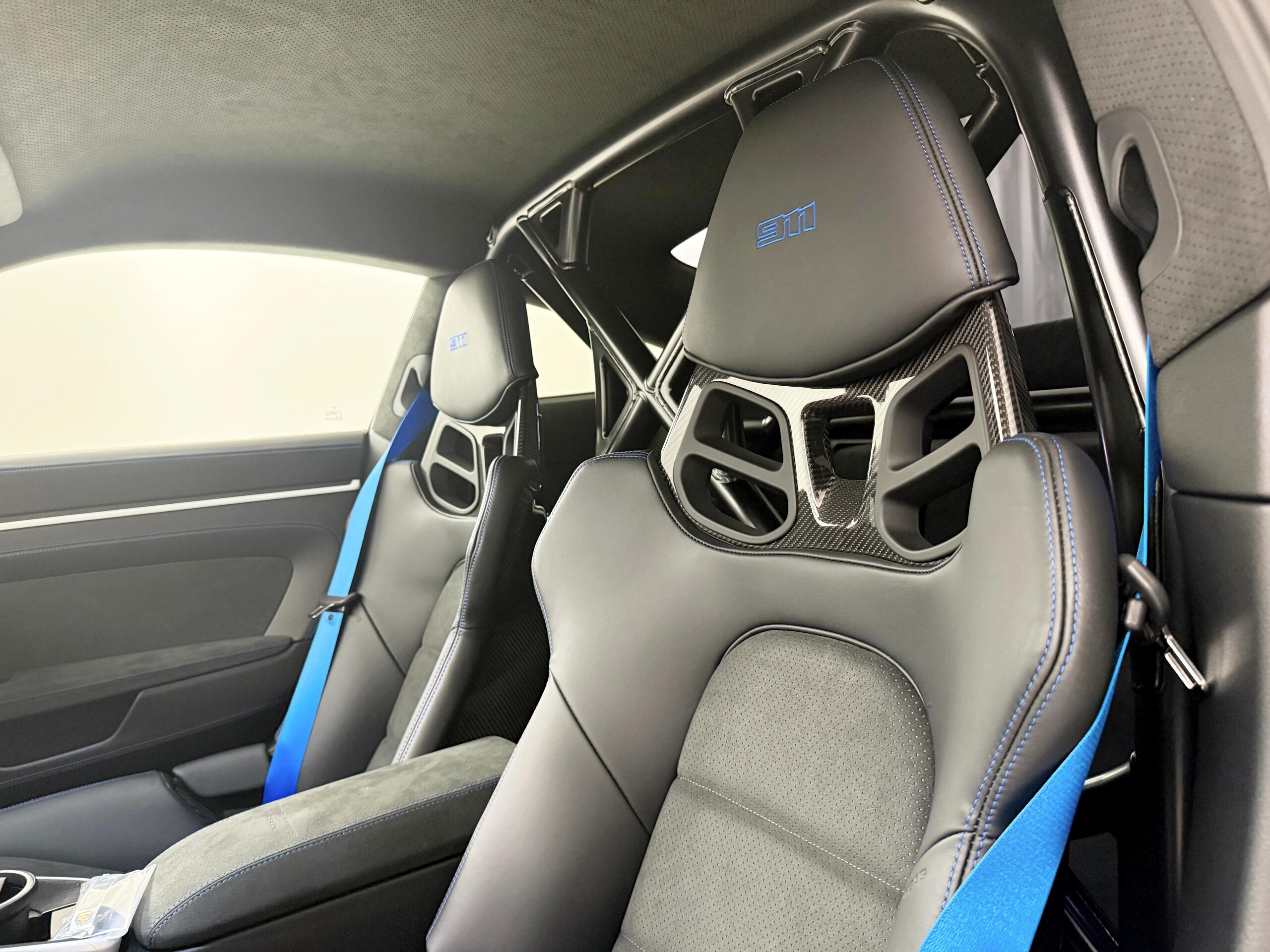 Porsche 911 Dakar (photo: 9)