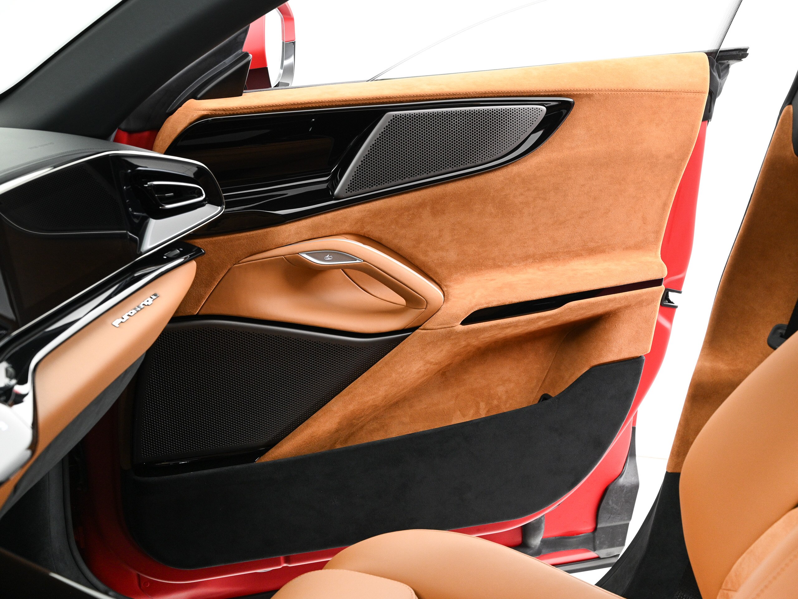 Ferrari Purosangue (photo: 17)