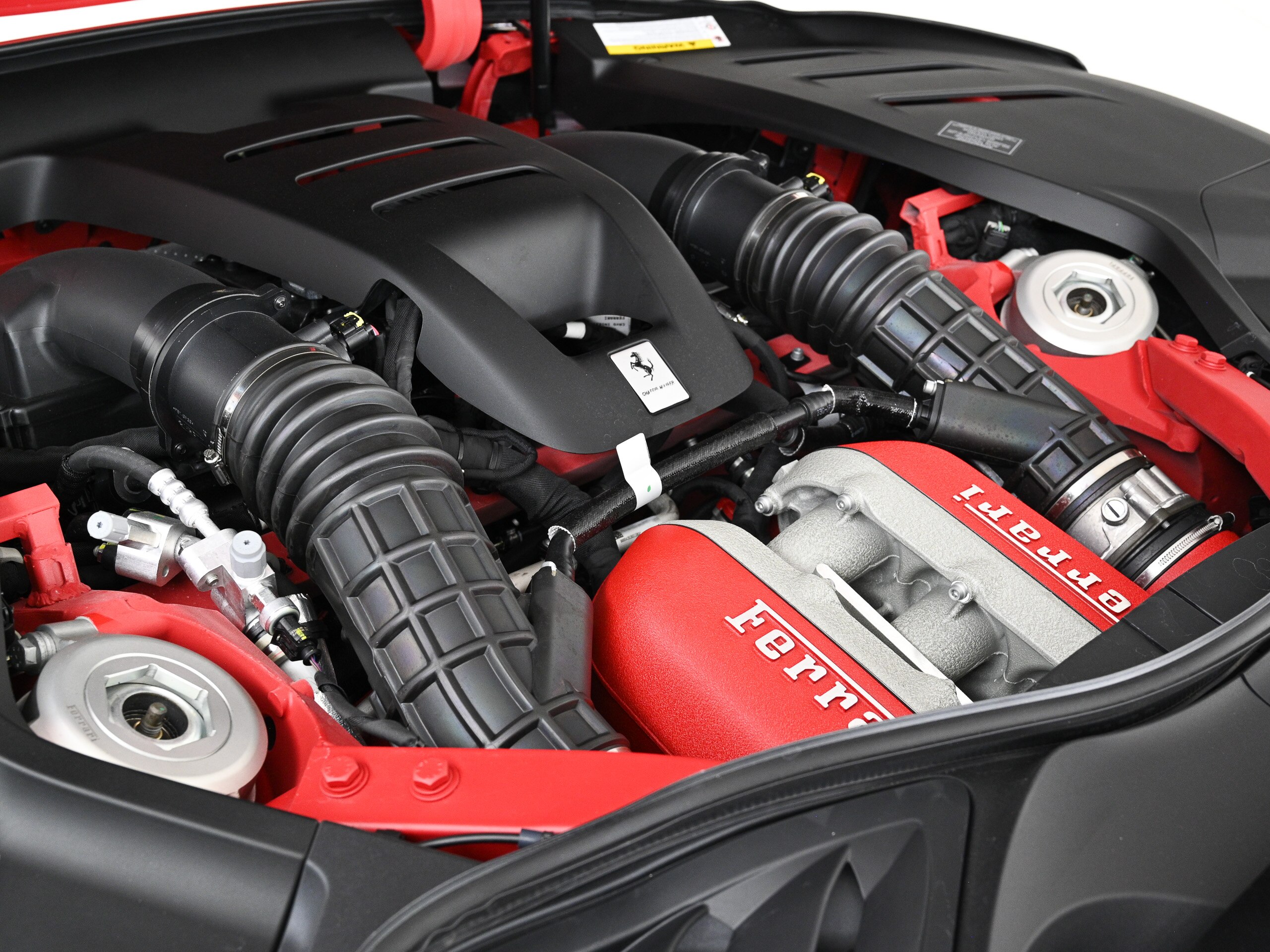 Ferrari Purosangue (photo: 21)