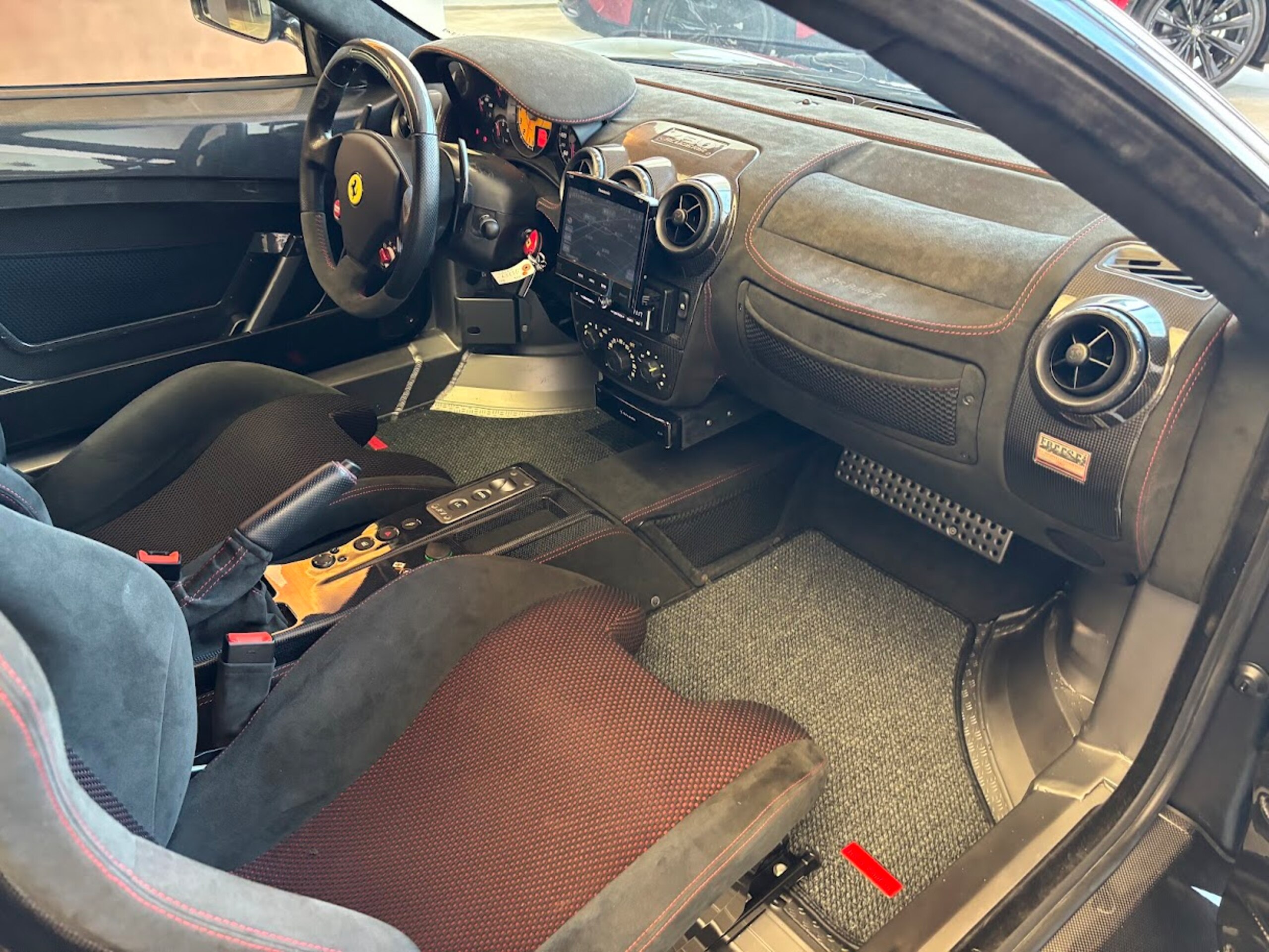 Ferrari 430 Scuderia (photo: 17)