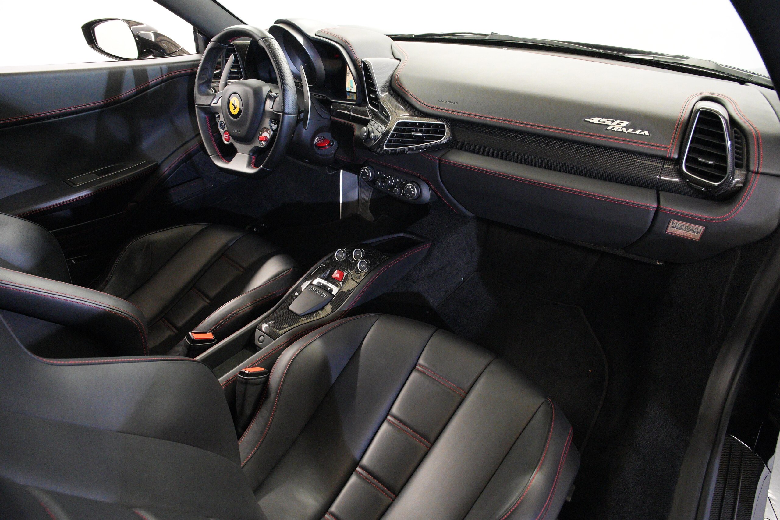 Ferrari 458 Italia F1 DCT (photo: 15)