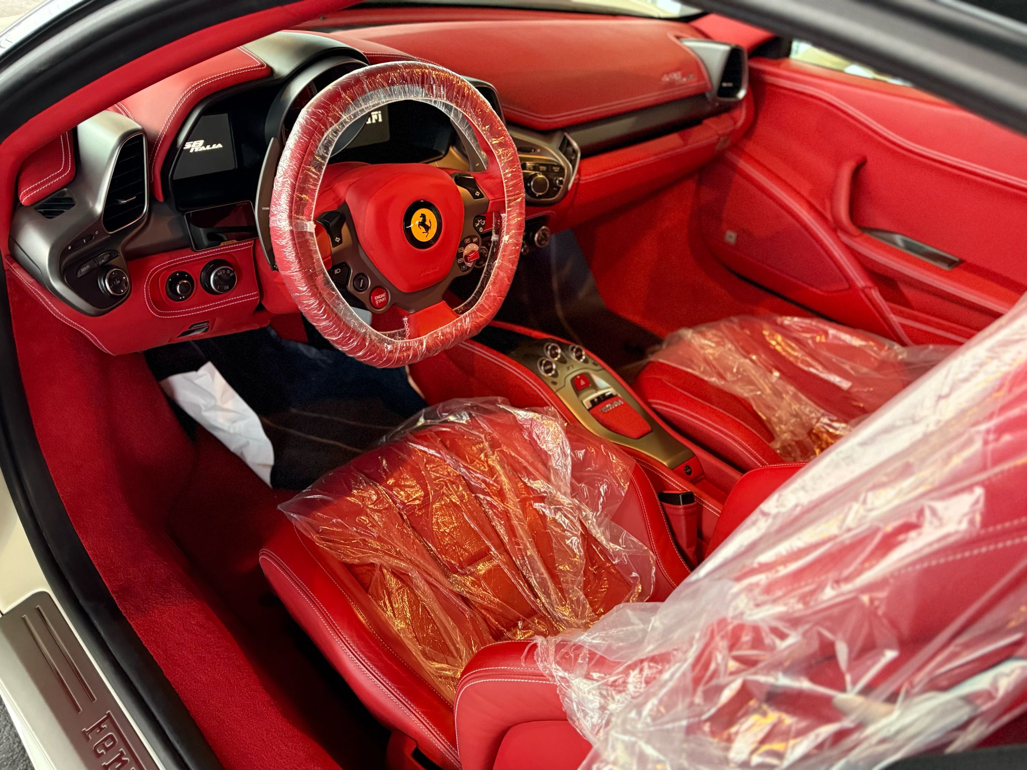 Ferrari 458 Italia F1 DCT (photo: 4)