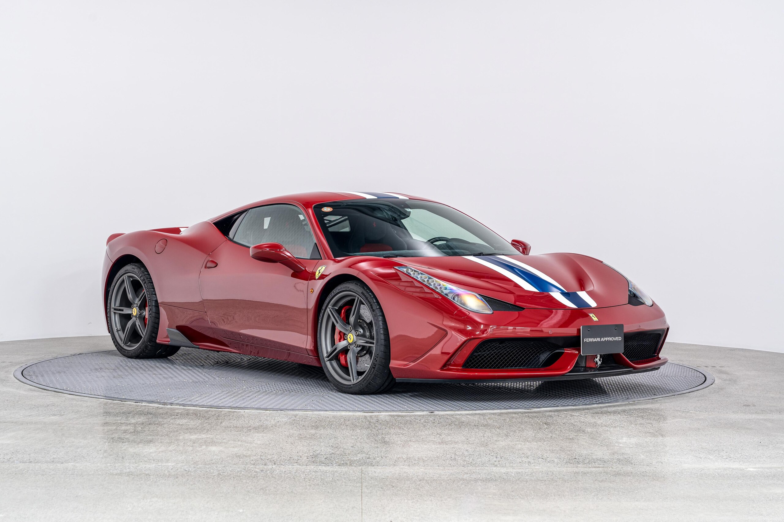 Ferrari 458 Speciale (photo: 2)