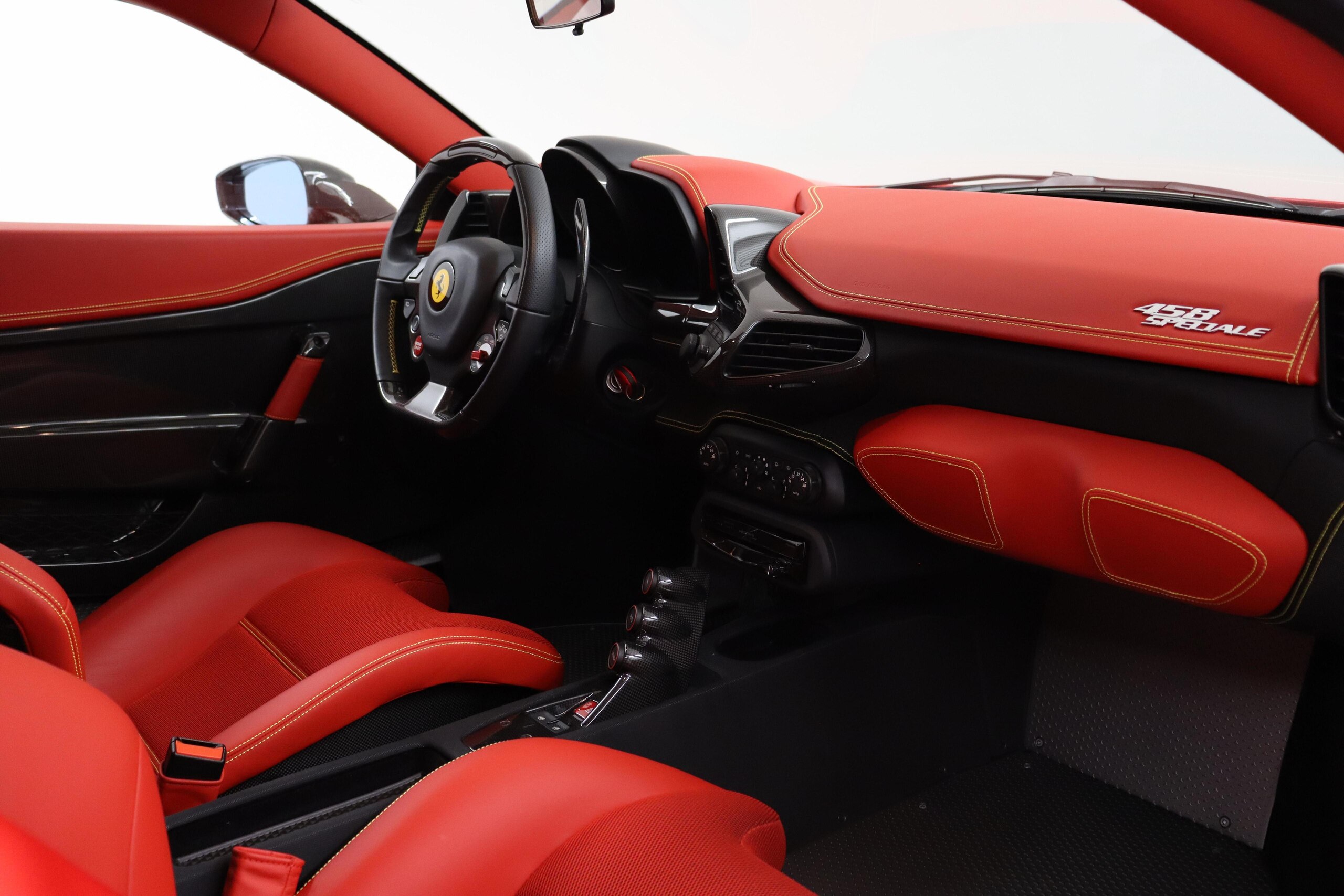 Ferrari 458 Speciale (photo: 13)