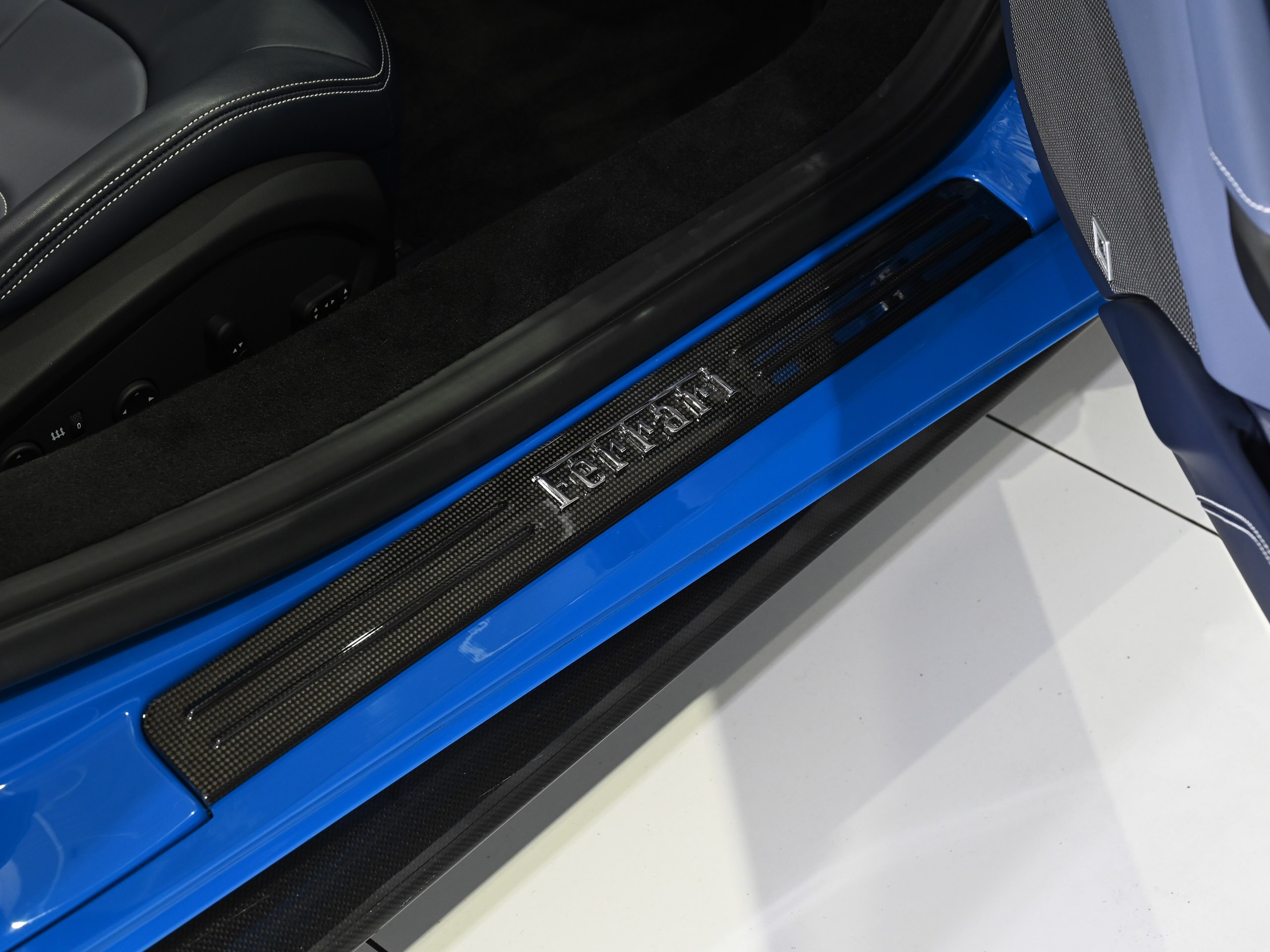 Ferrari 488 Spider (photo: 14)